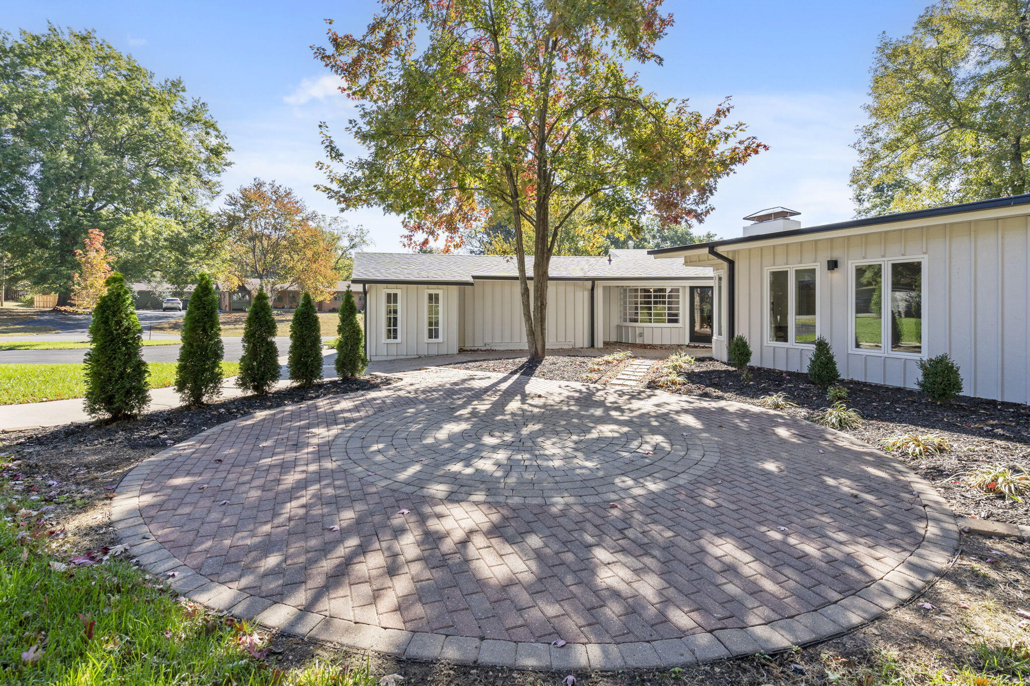 Rolling Acres Est - Residential