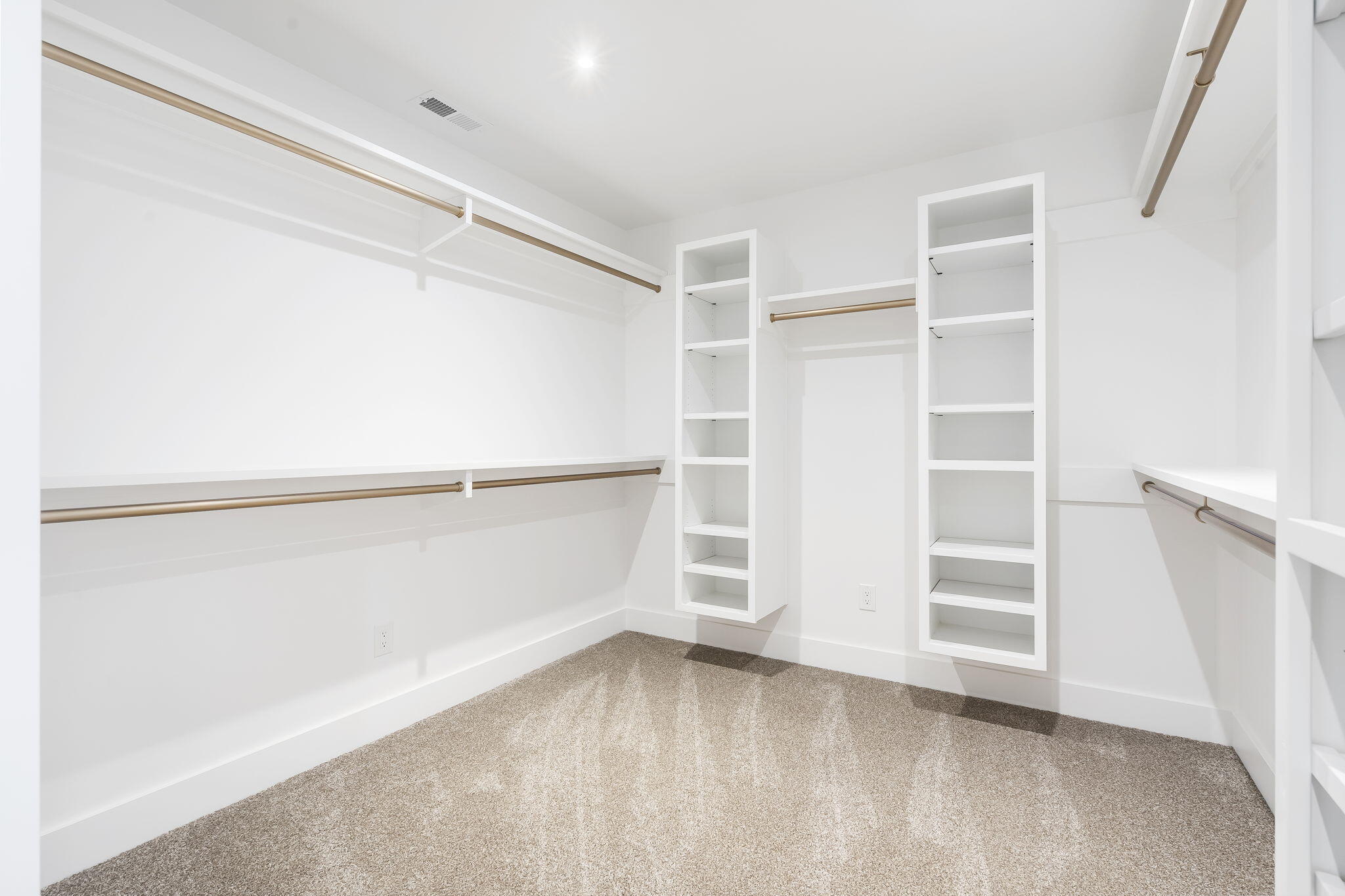 Rolling Acres Est - Residential
