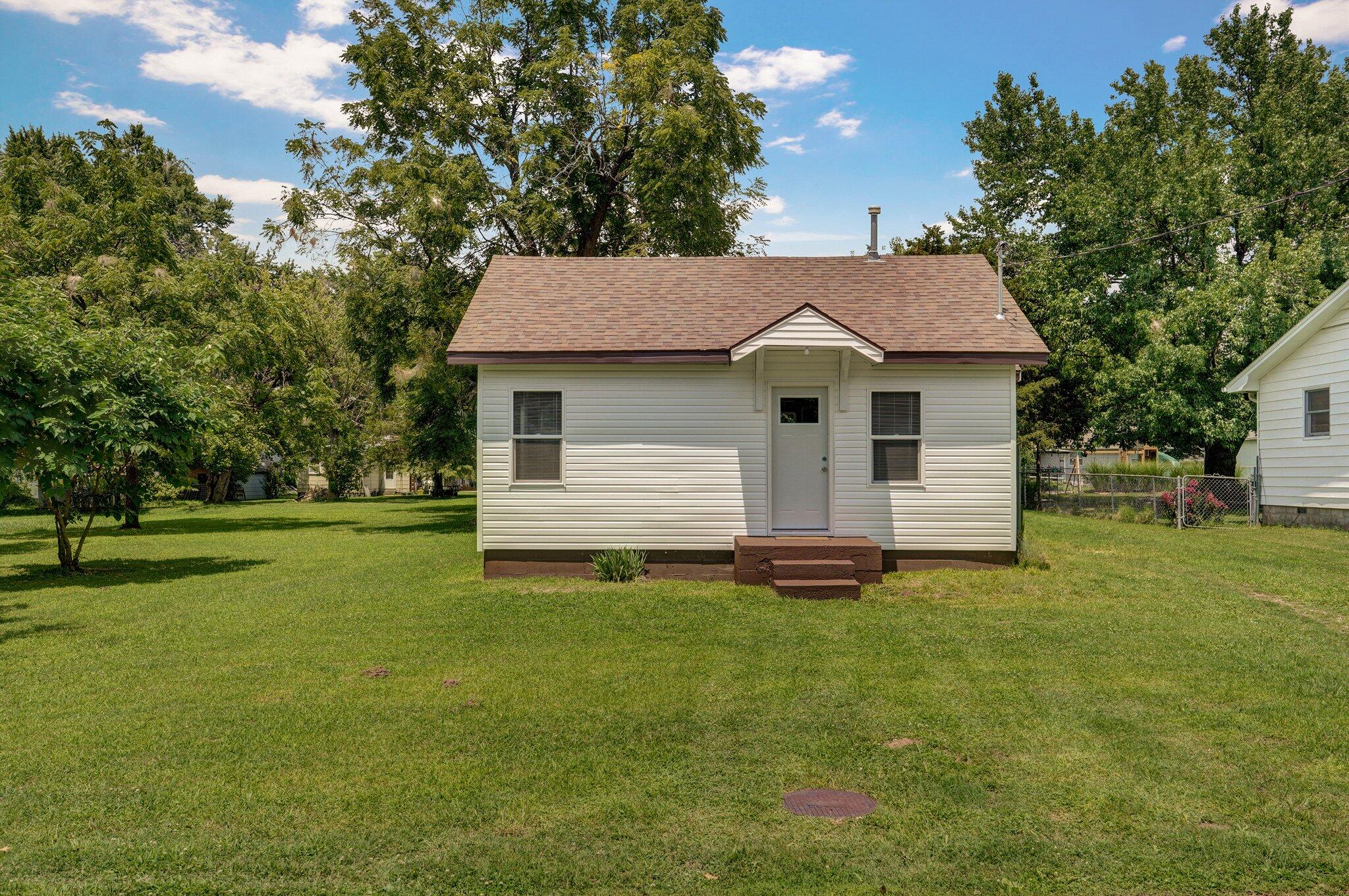 Lawrence-Not in List - Residential