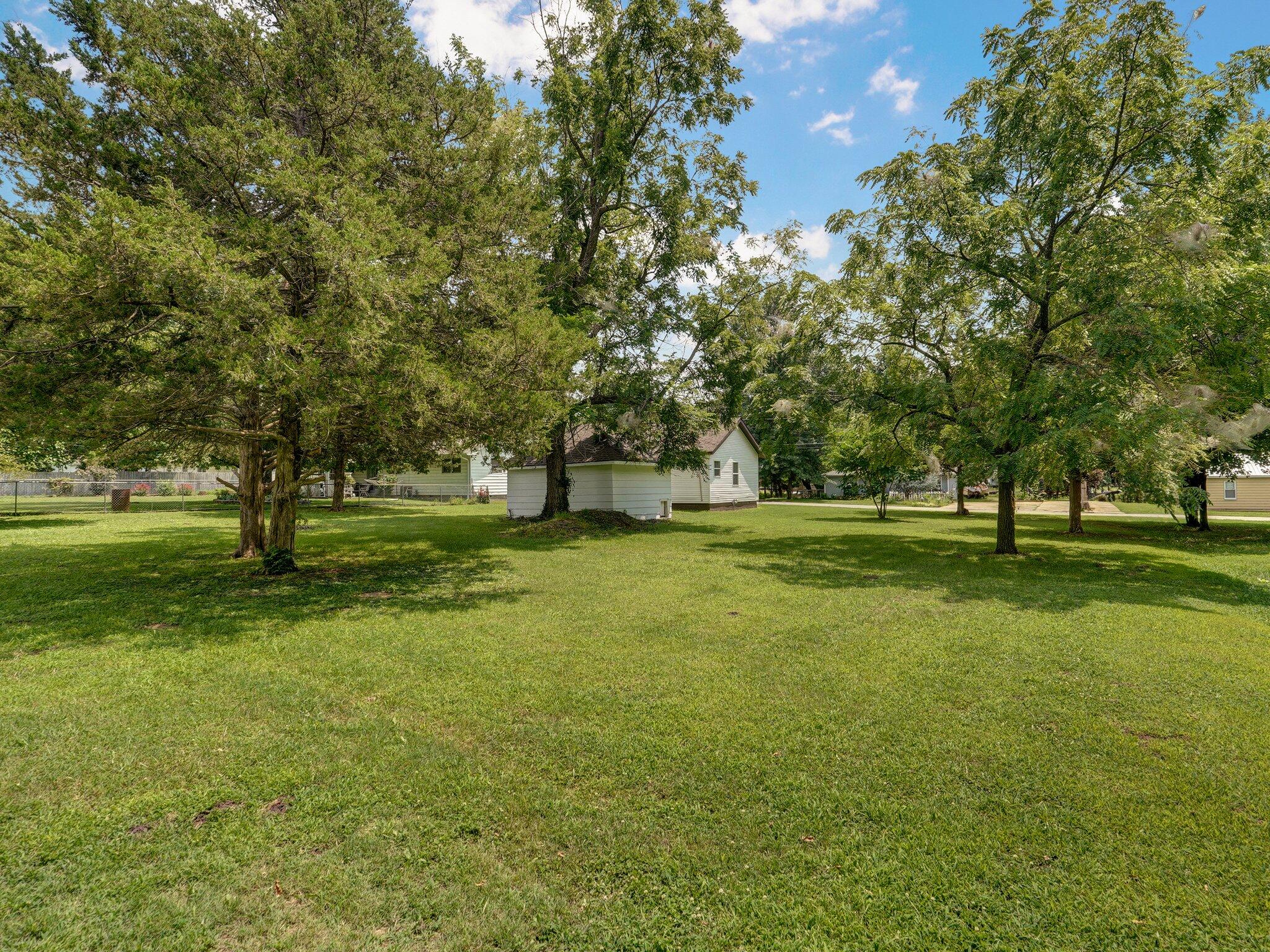 Lawrence-Not in List - Residential