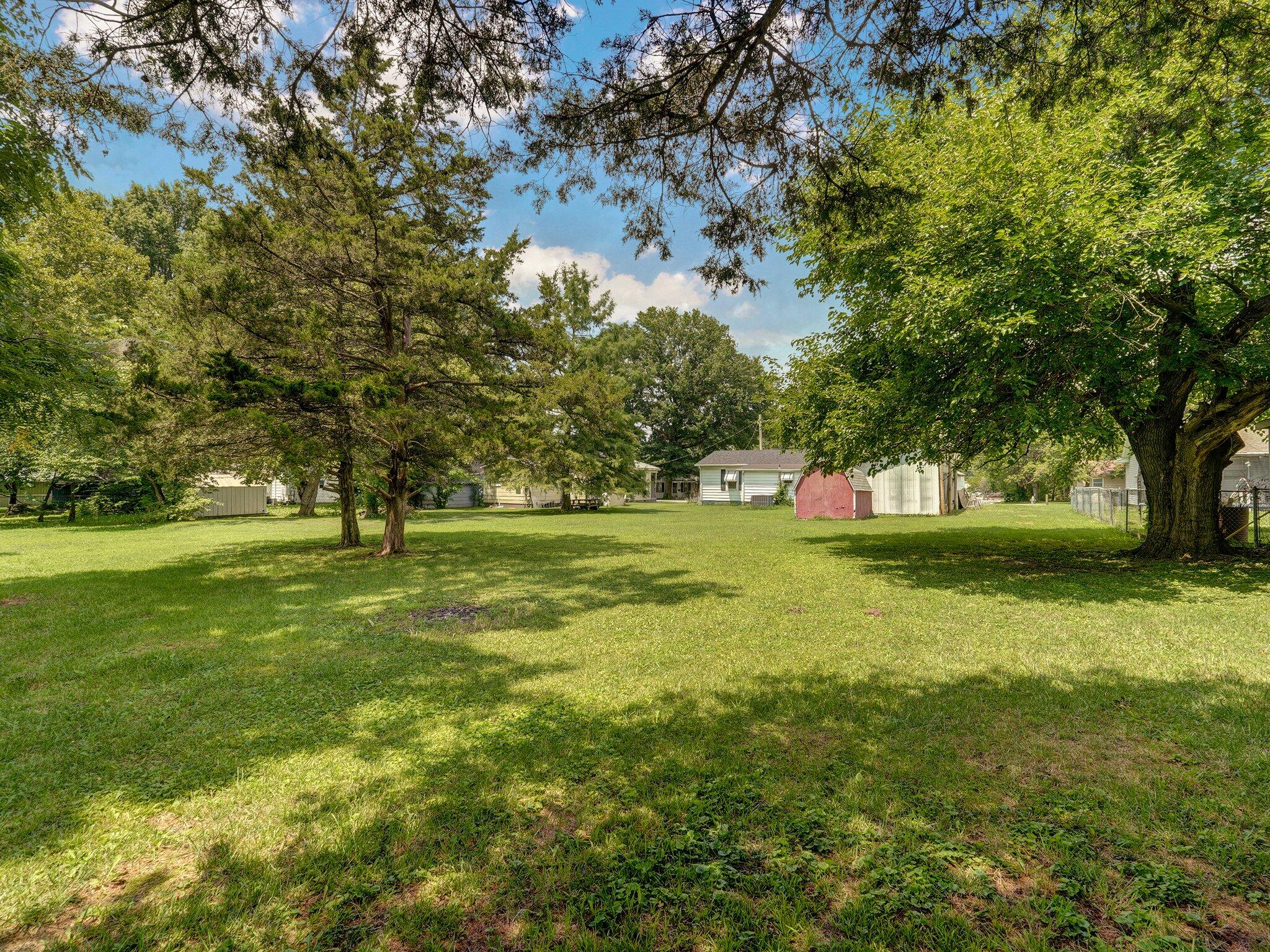 Lawrence-Not in List - Residential