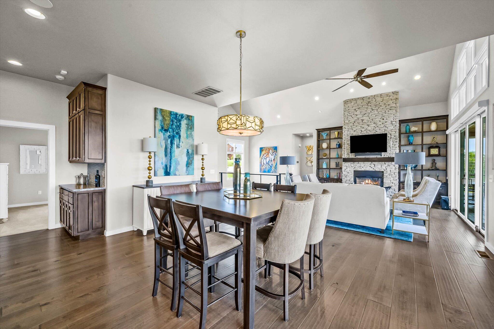 Lodges of Pinnacle Shores - Residential