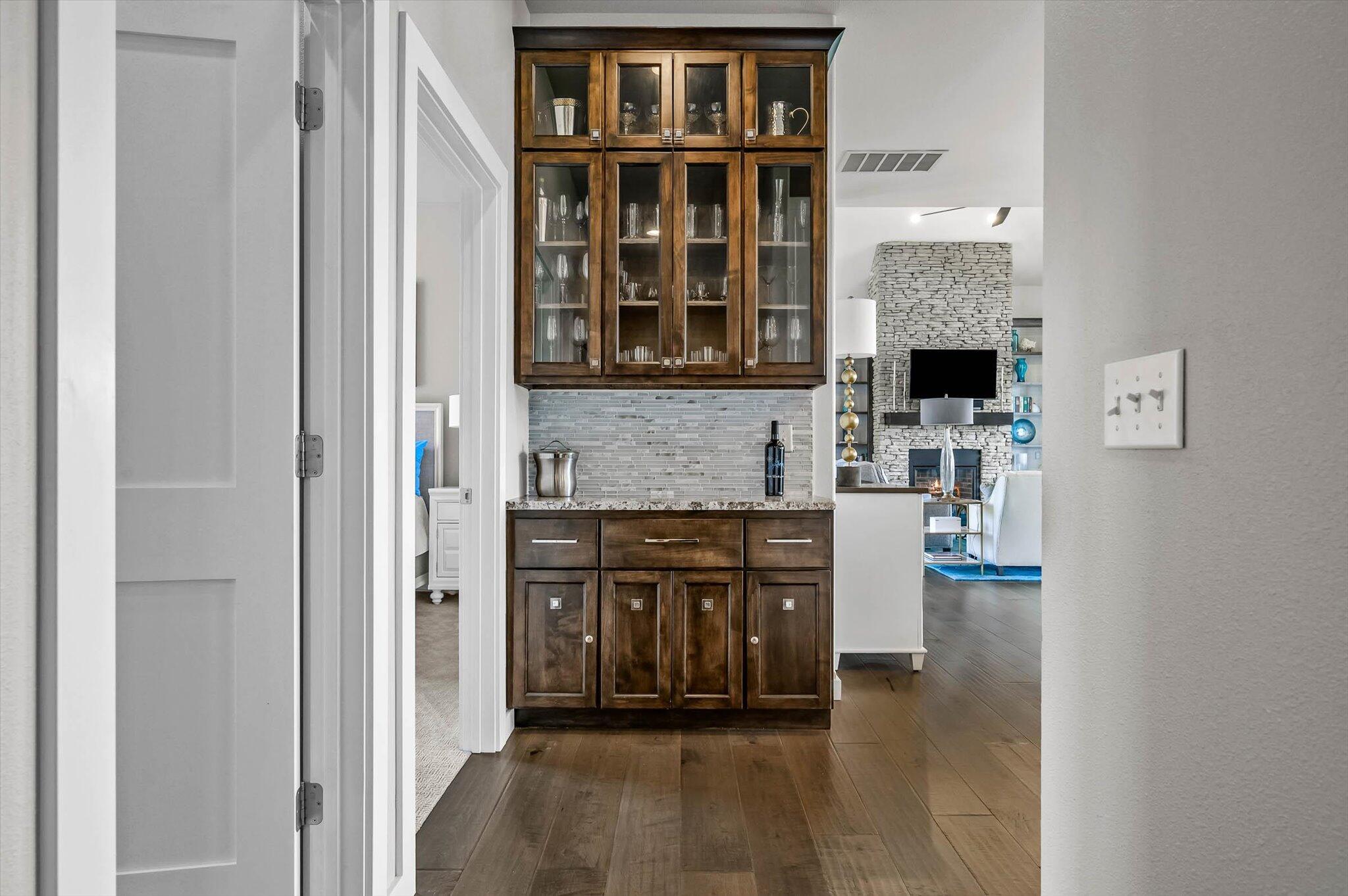Lodges of Pinnacle Shores - Residential