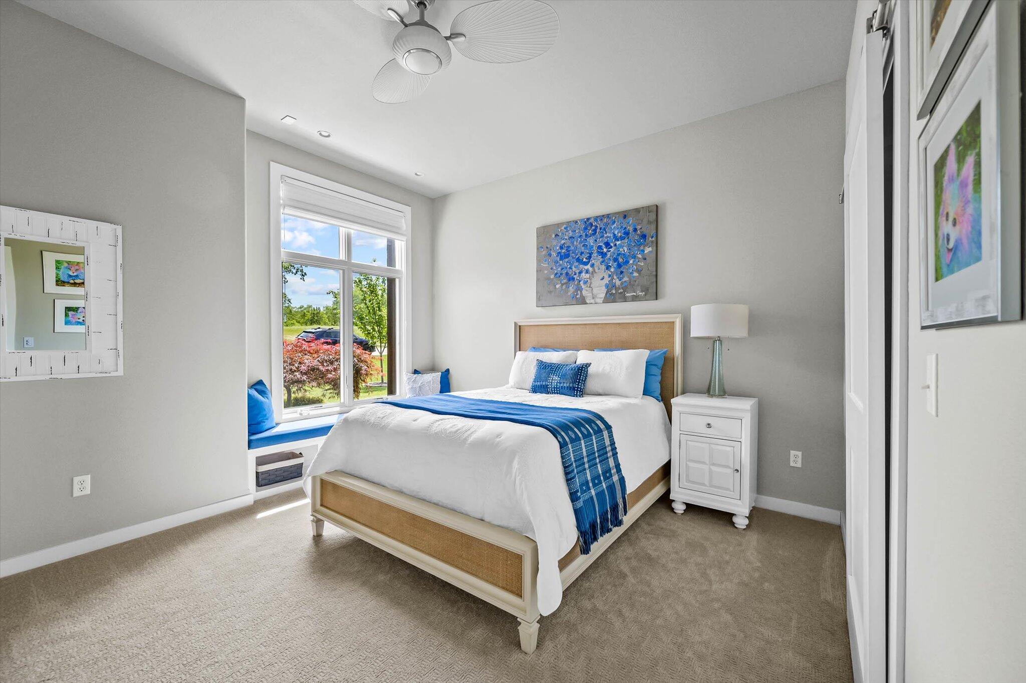 Lodges of Pinnacle Shores - Residential