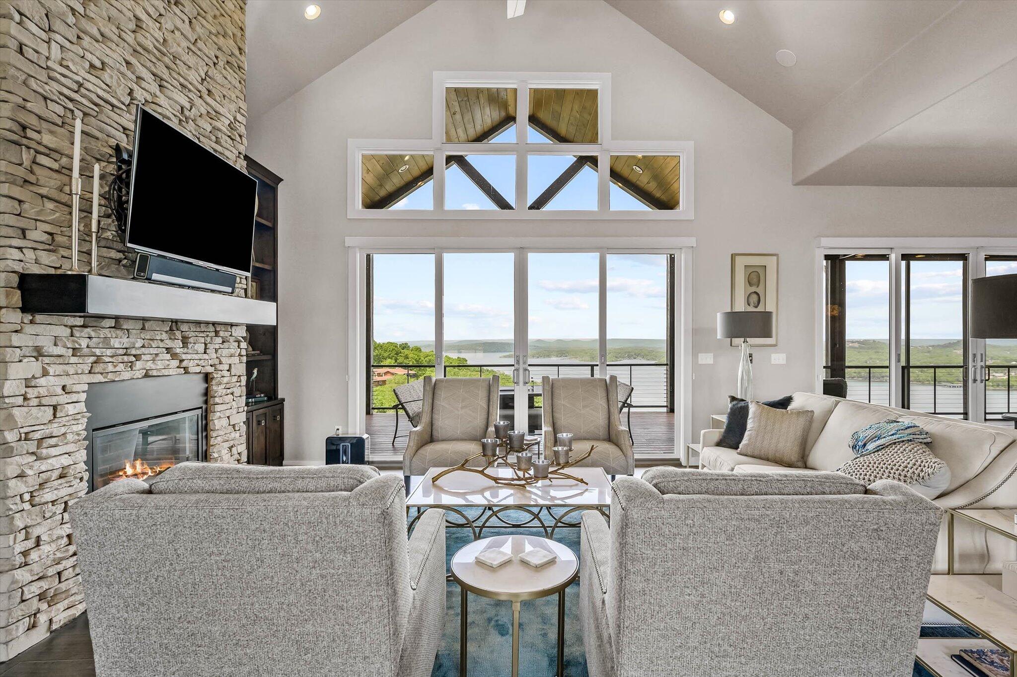Lodges of Pinnacle Shores - Residential