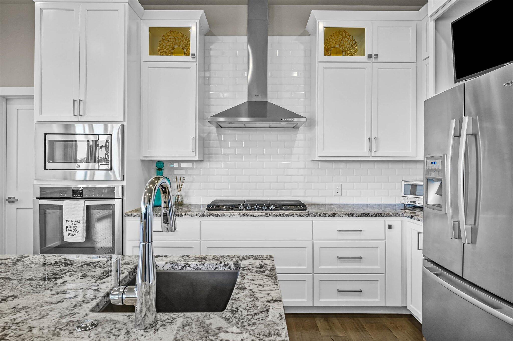 Lodges of Pinnacle Shores - Residential