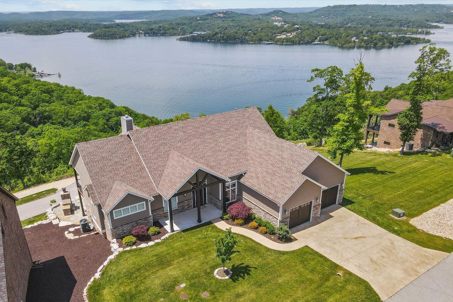 Lodges of Pinnacle Shores - Residential