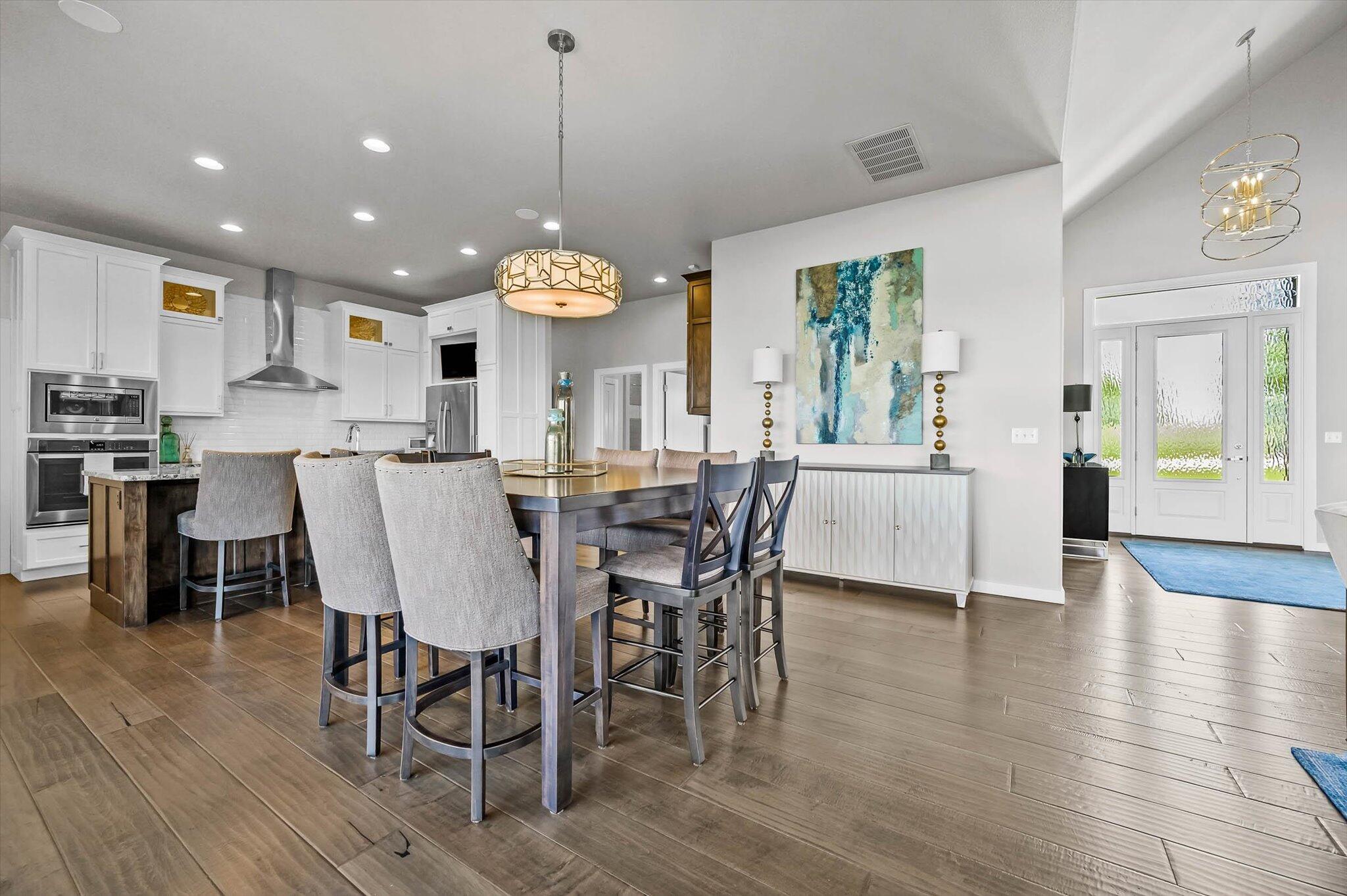 Lodges of Pinnacle Shores - Residential