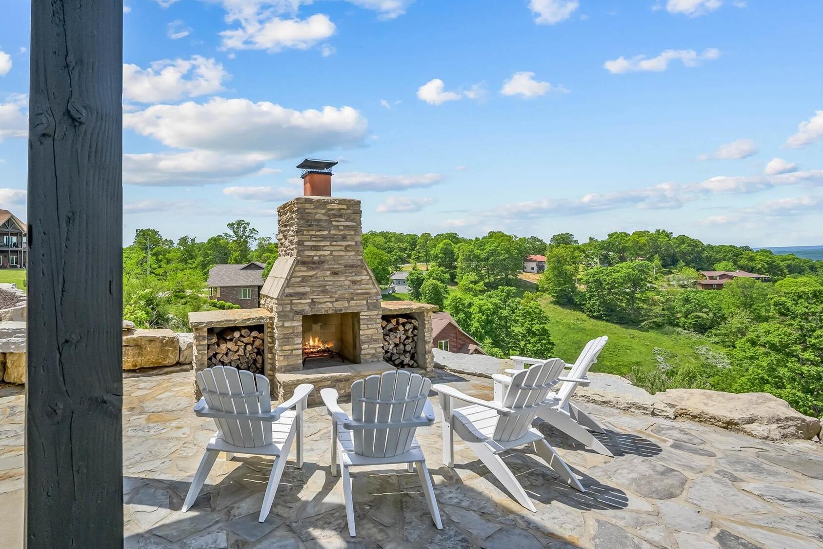 Lodges of Pinnacle Shores - Residential