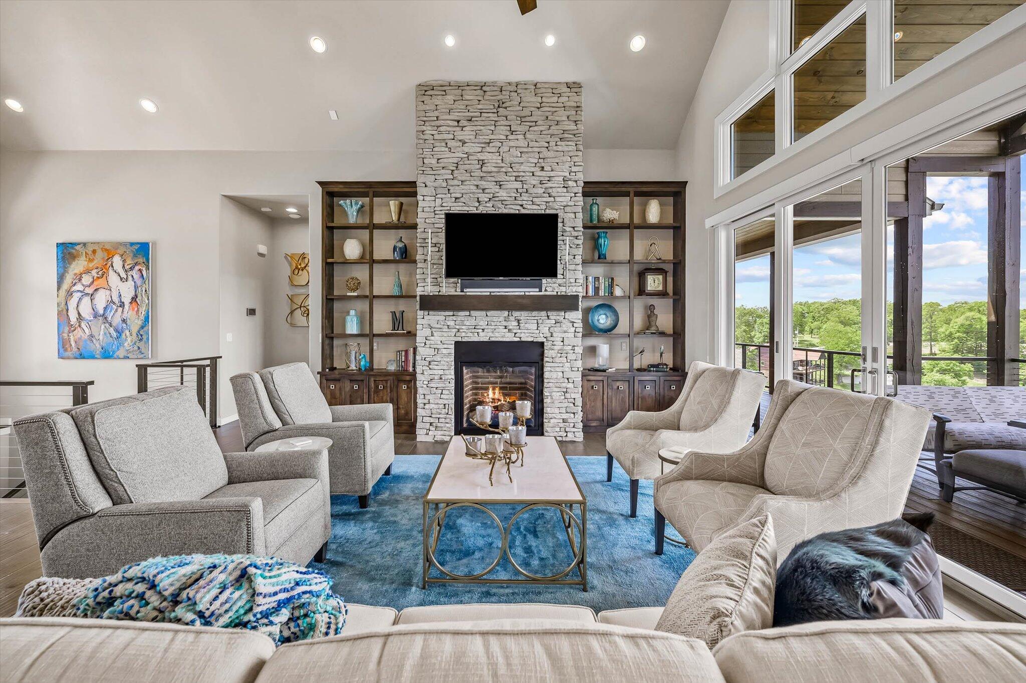 Lodges of Pinnacle Shores - Residential