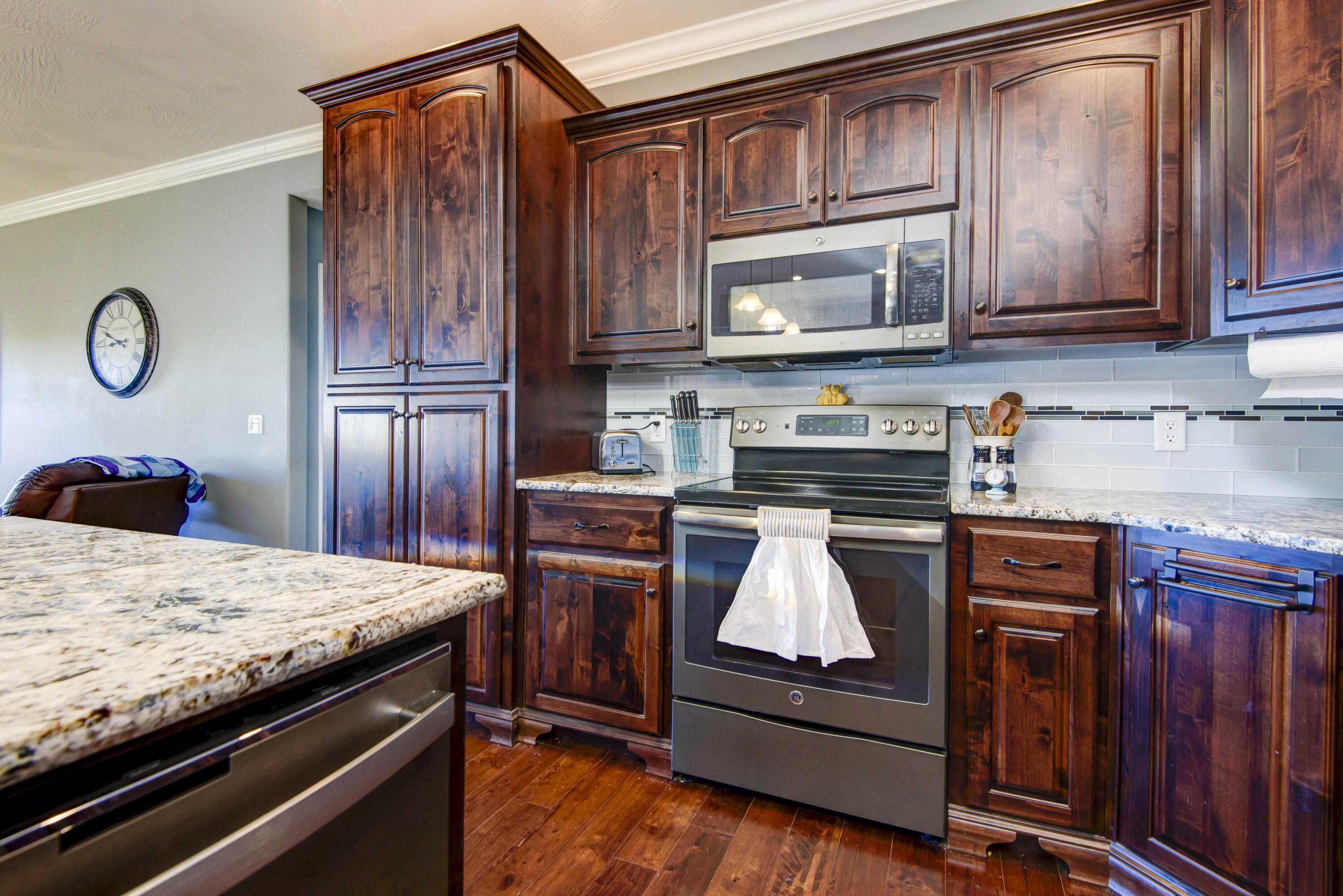 Rolling Meadows Est - Residential