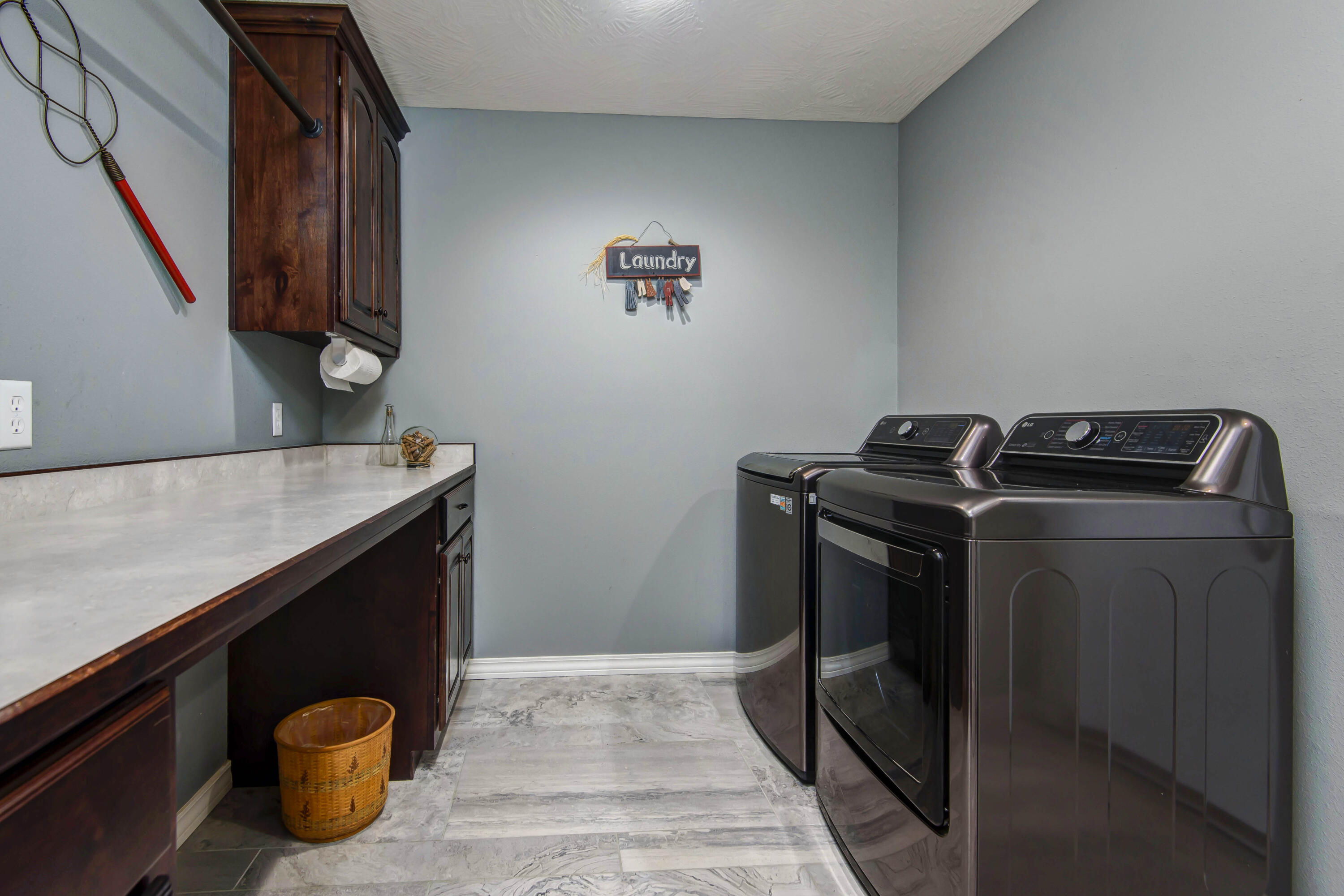 Rolling Meadows Est - Residential