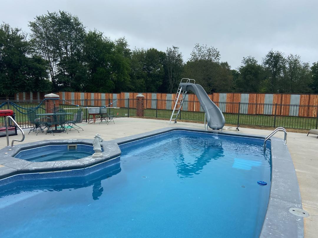 Rolling Meadows Est - Residential