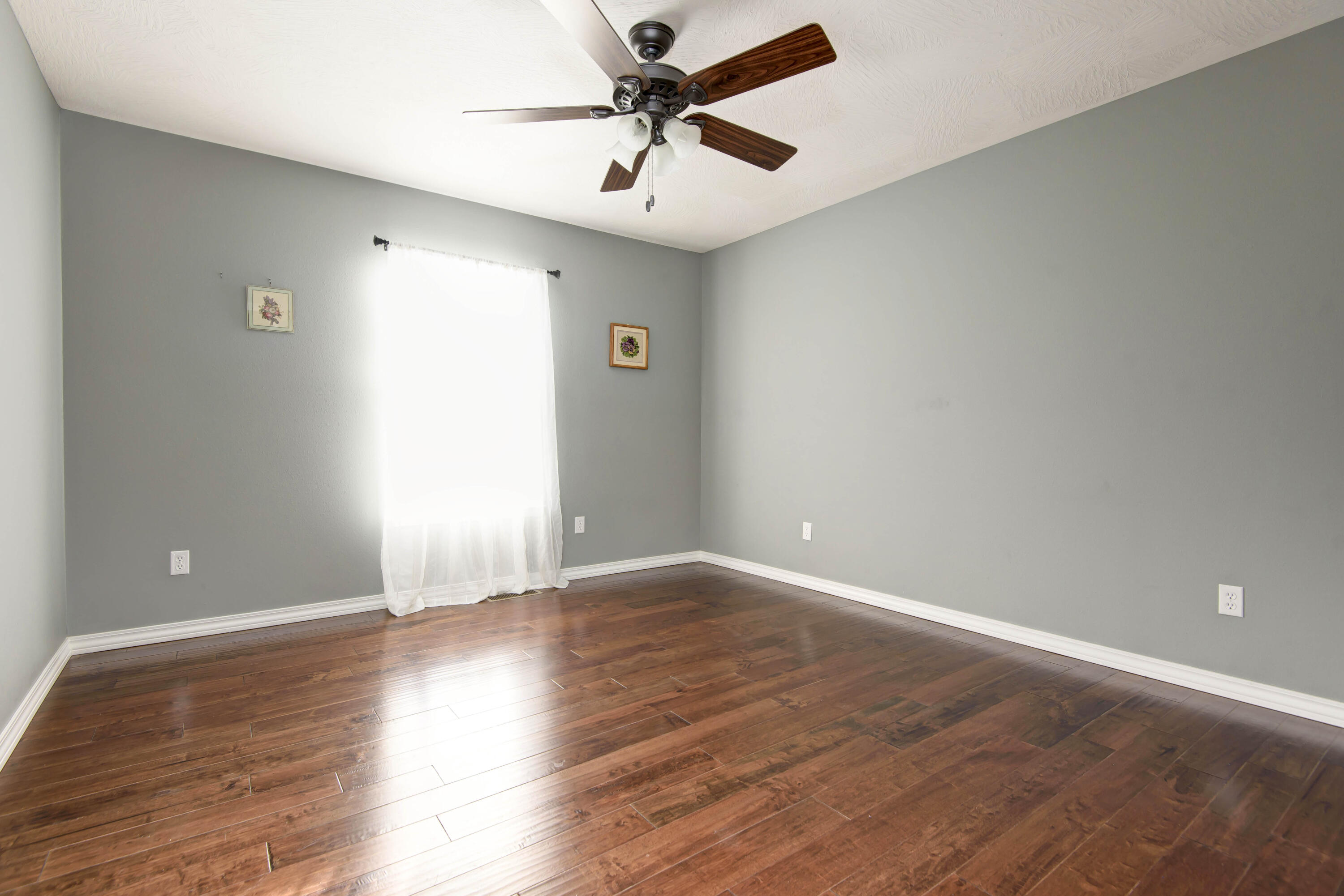 Rolling Meadows Est - Residential