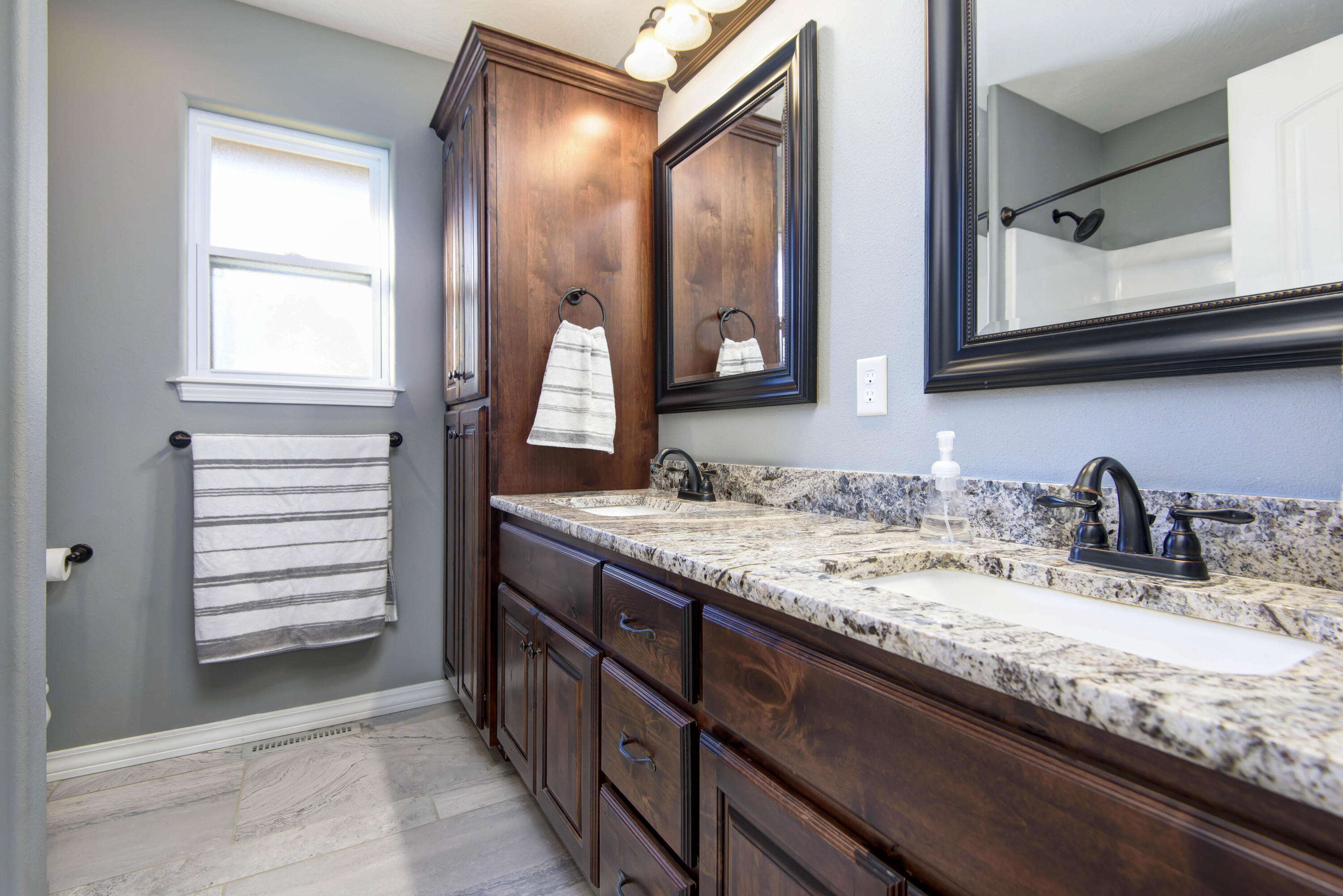 Rolling Meadows Est - Residential