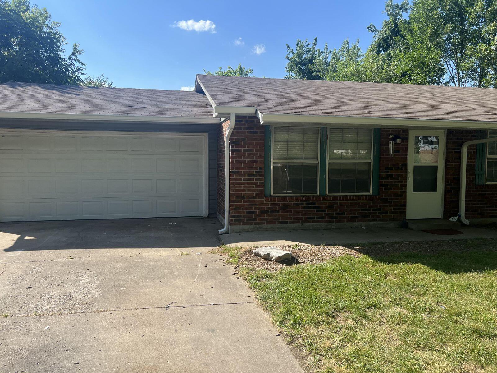 This diamond in the rough is calling your name.  Newly remodeled kitchen-nice lot and yard in a quiet neighborhood.  Great starter or retirement home.  Just the right square footage for most.  A must see at this price!