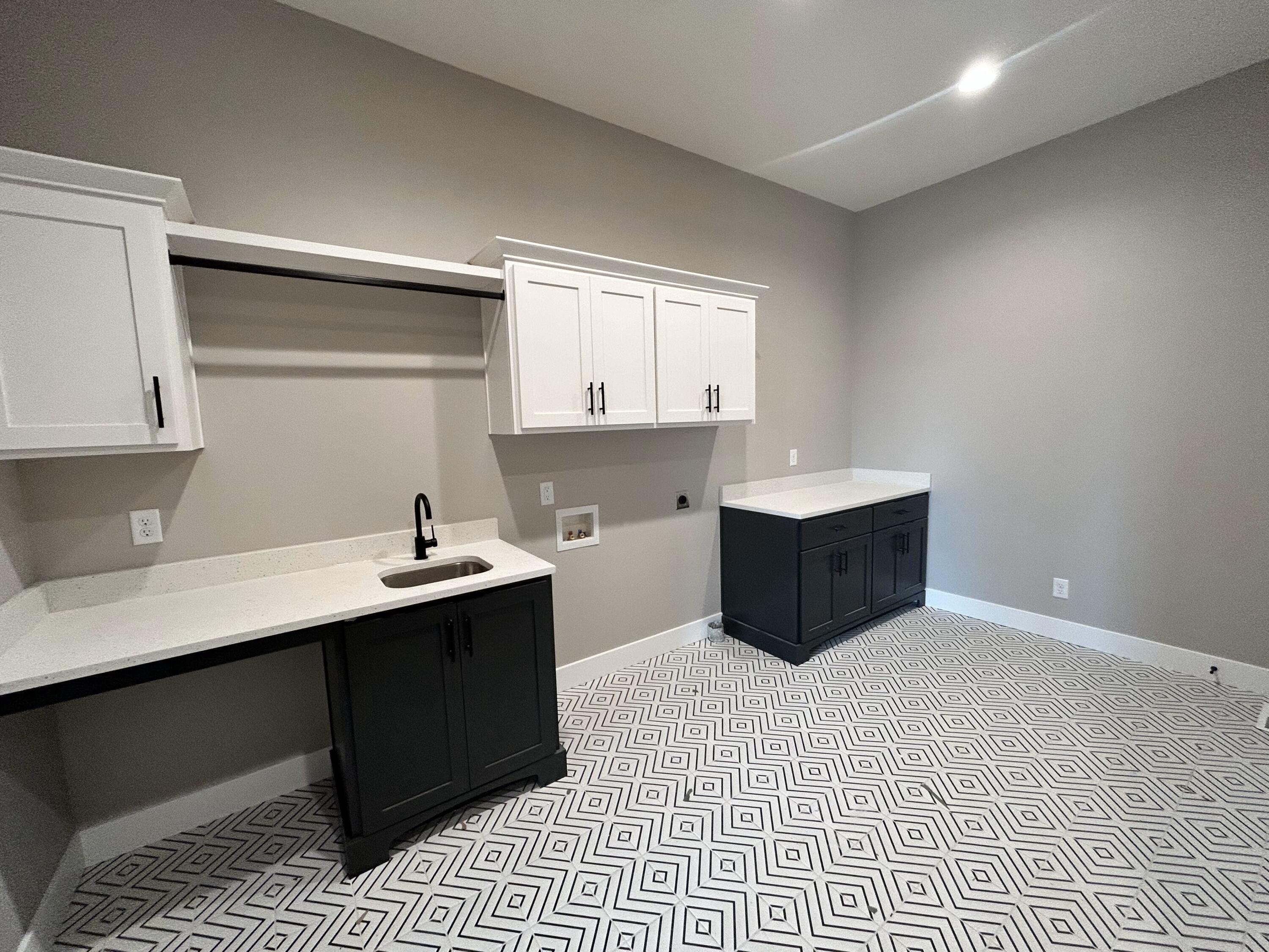 Dunrobin - Residential