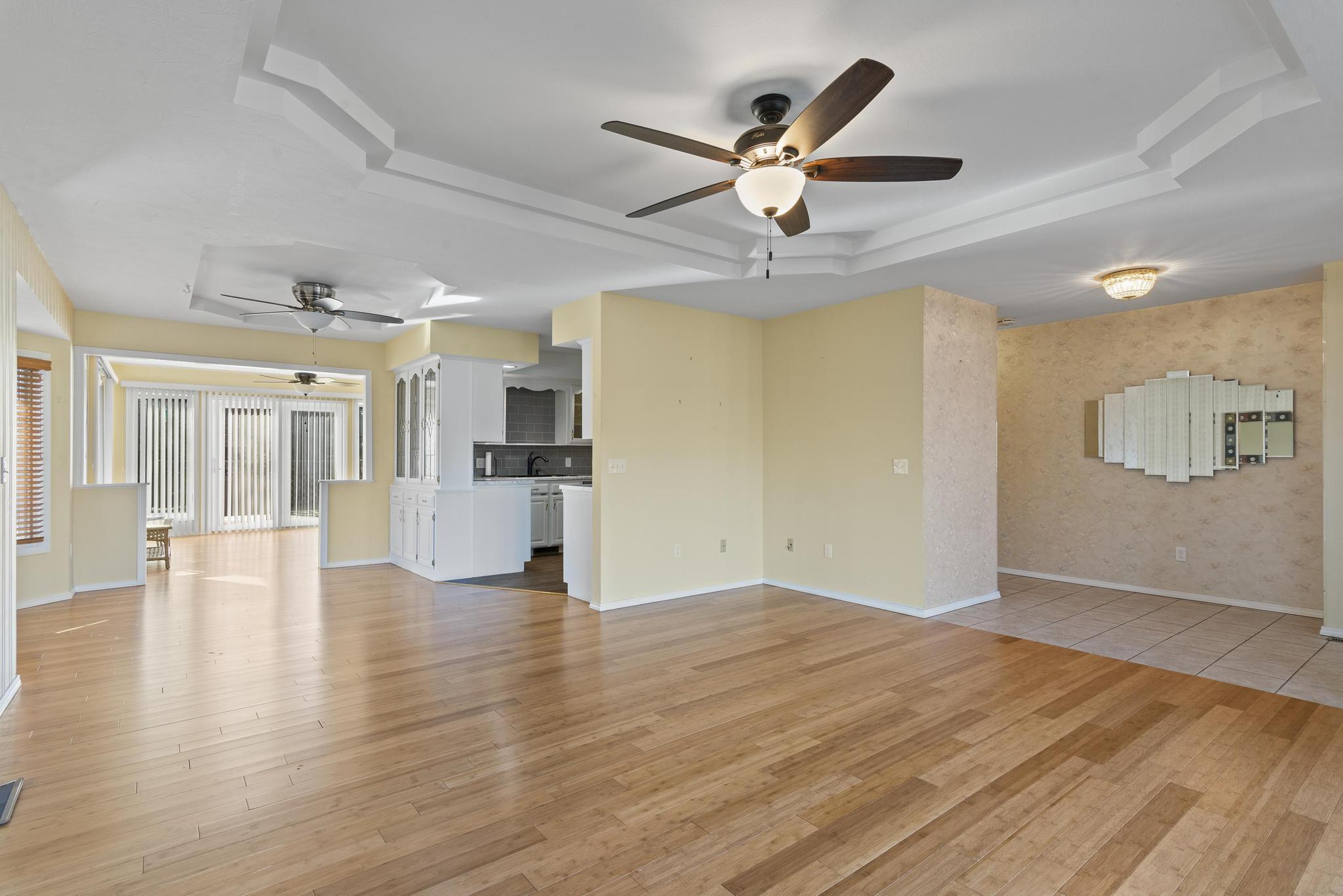 Holiday - Residential