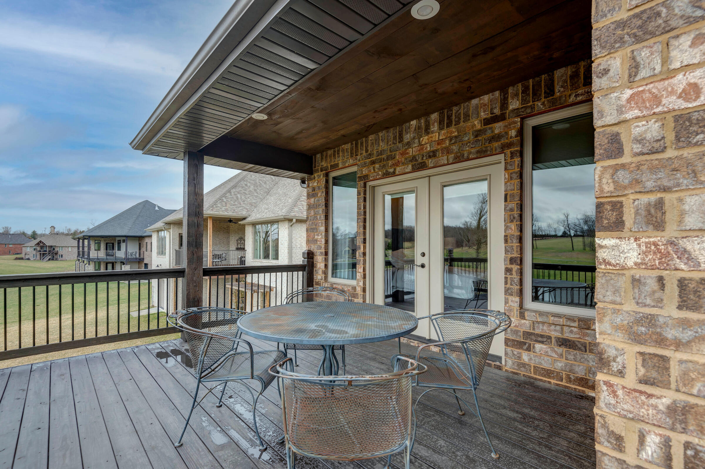 Kelby Creek - Residential