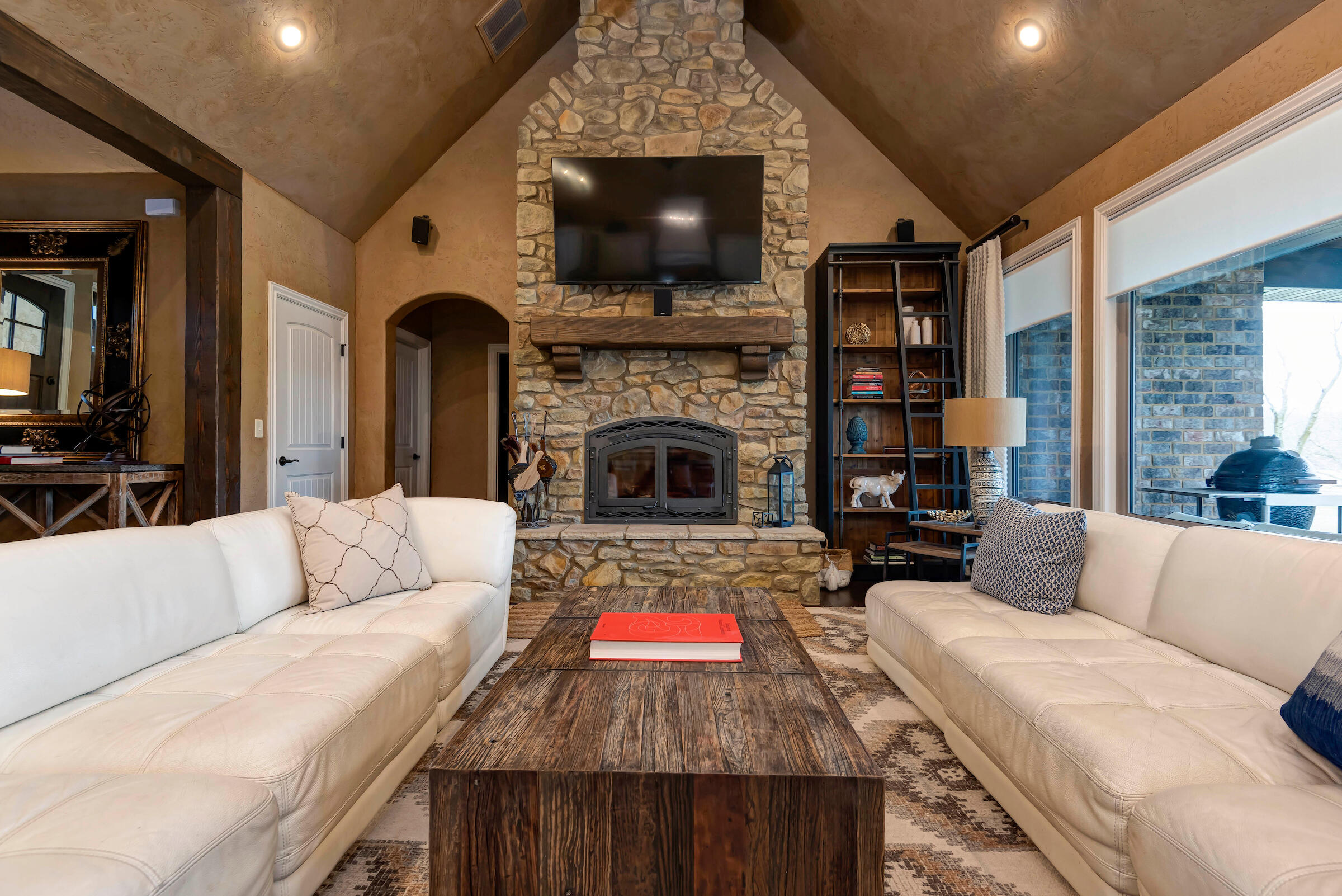 Kelby Creek - Residential