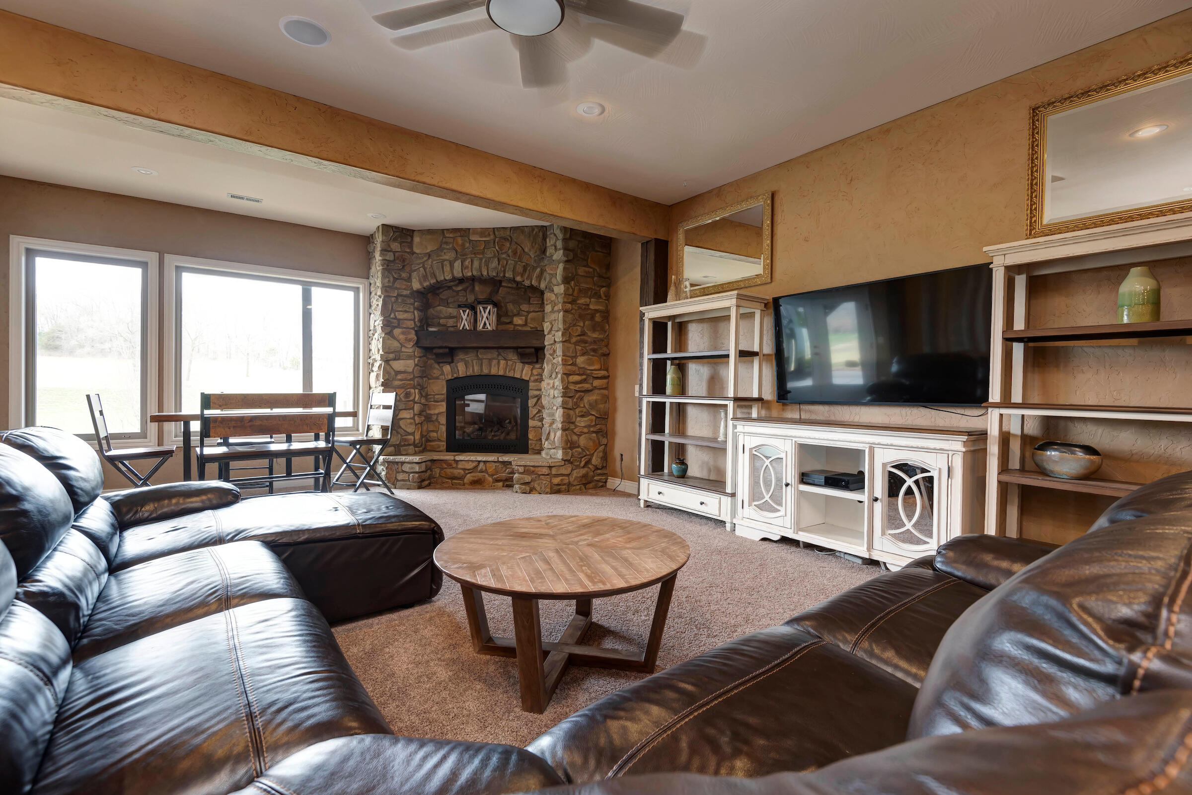Kelby Creek - Residential