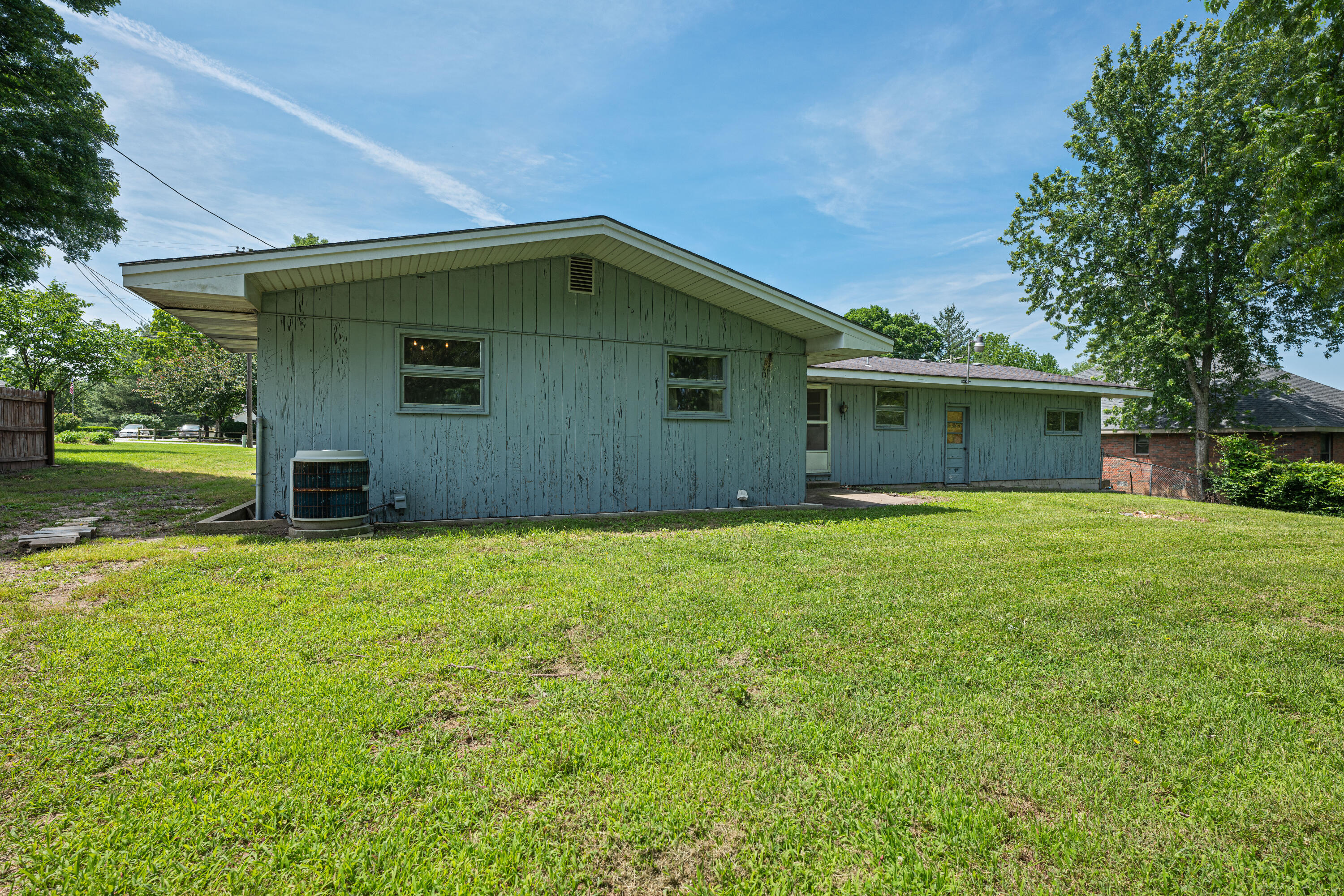 Pettit Ct - Residential