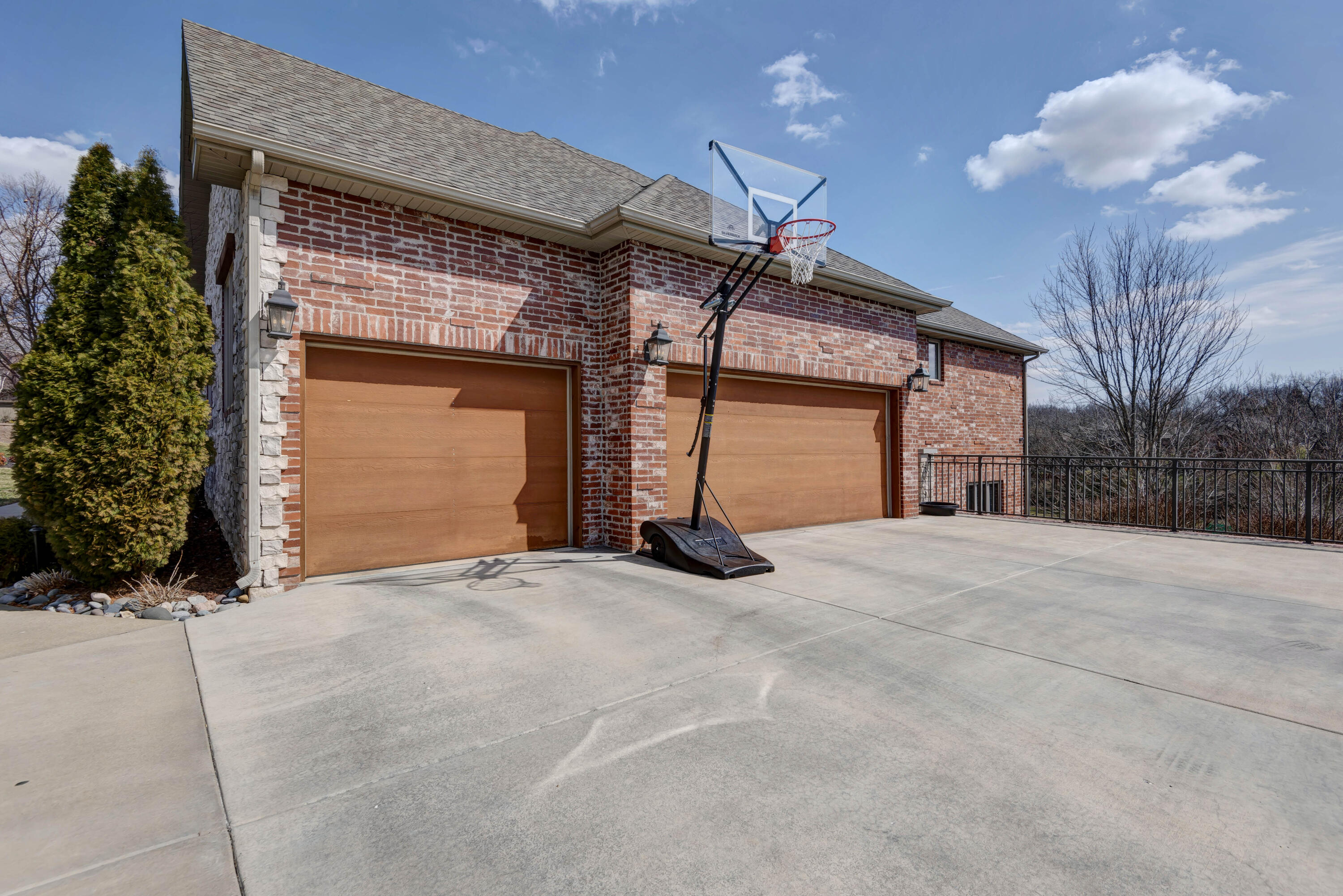 Stone Meadow - Residential