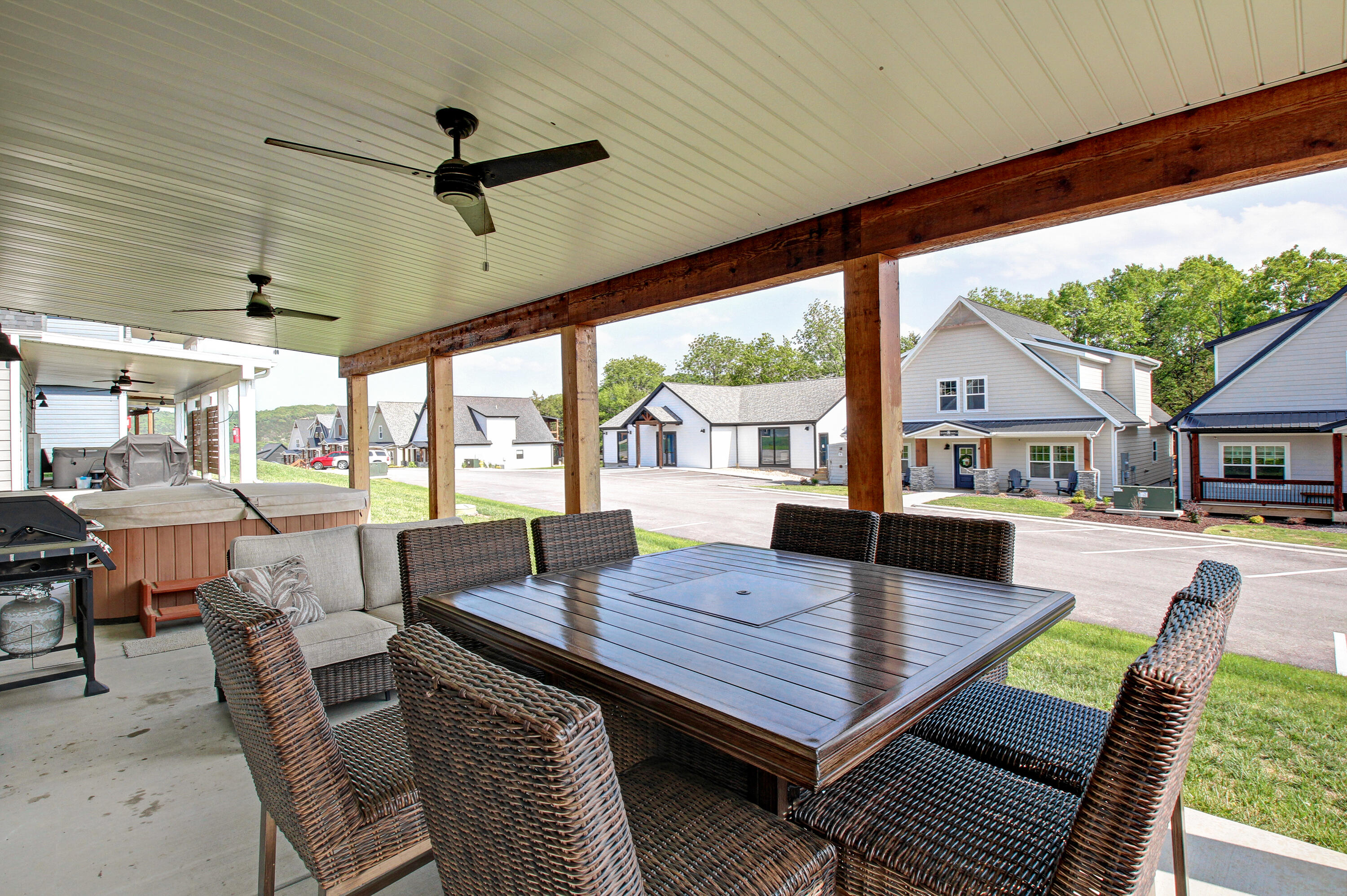 Branson Cove - Residential