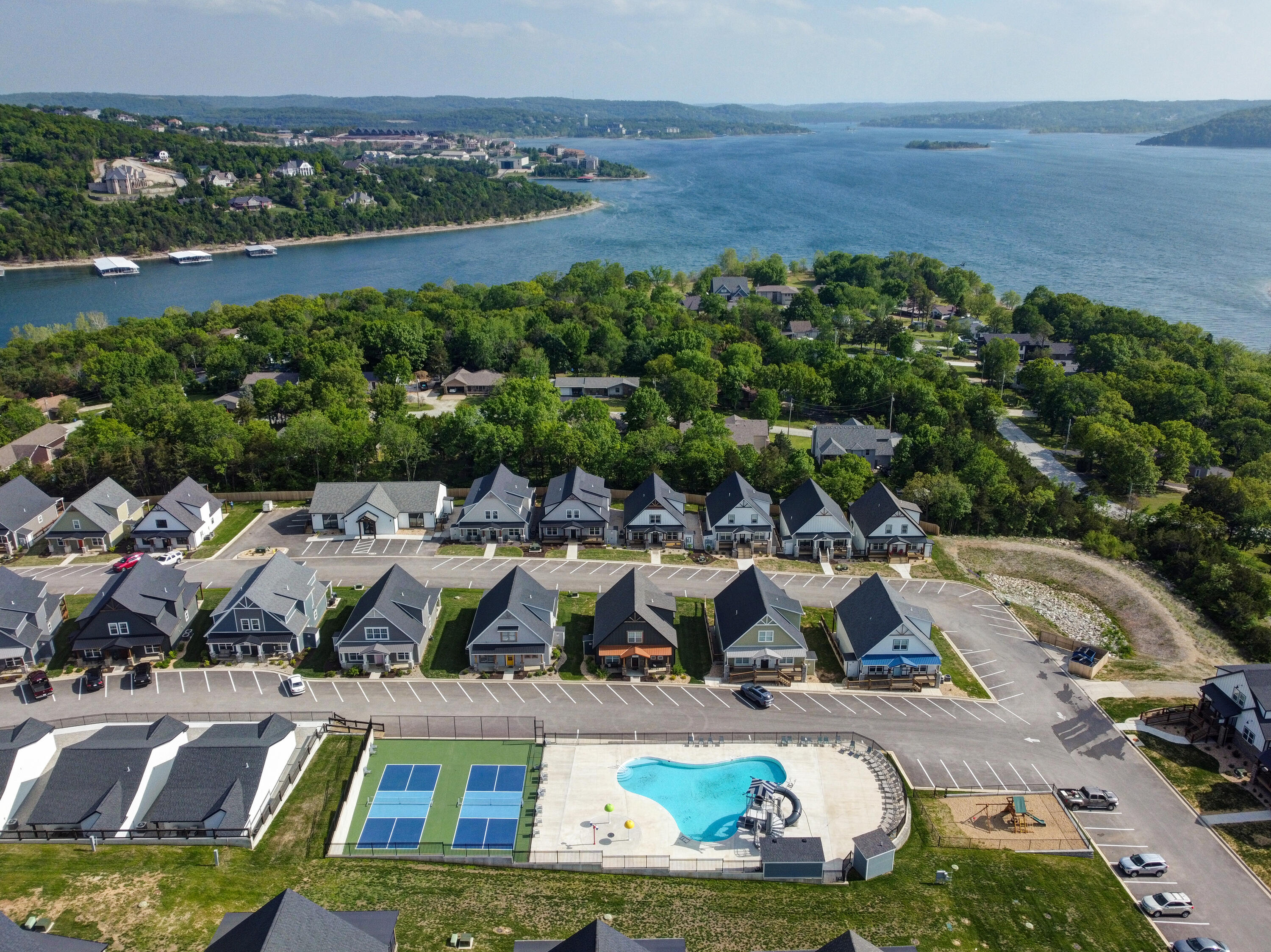 Branson Cove - Residential