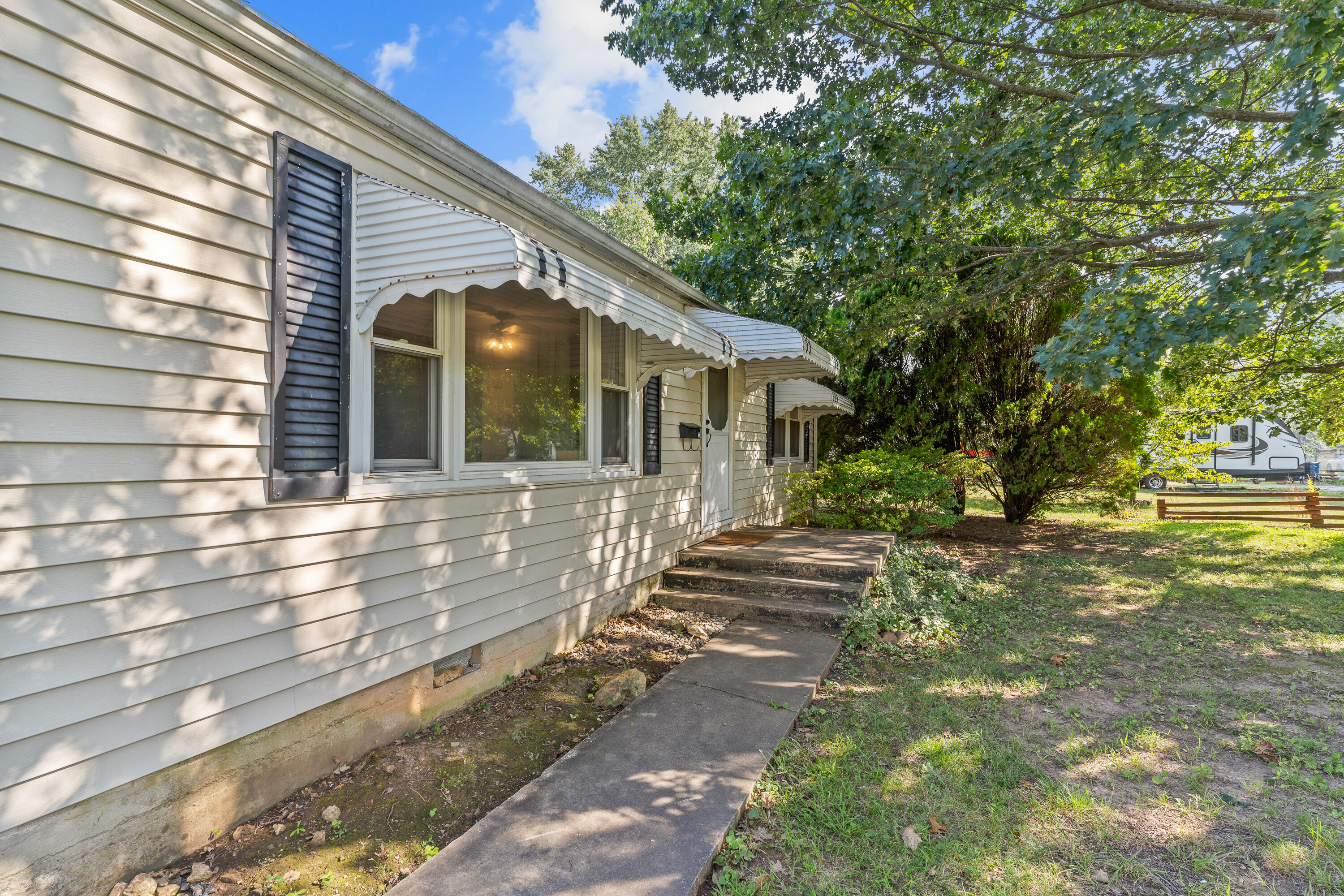 Brentwood Terr - Residential