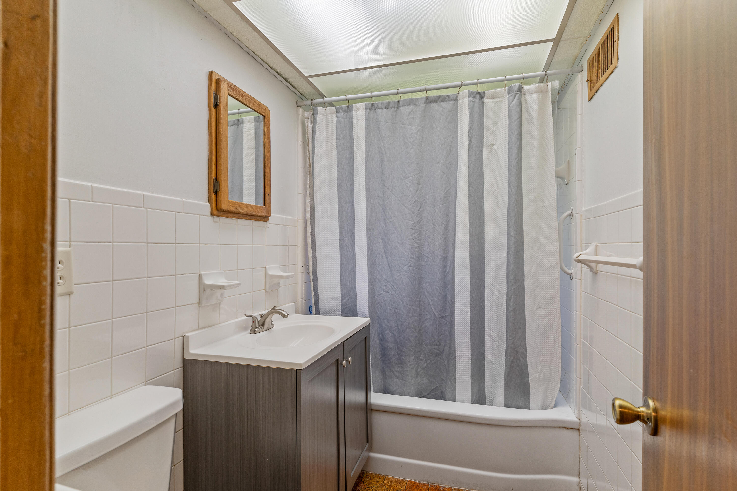 Brentwood Terr - Residential