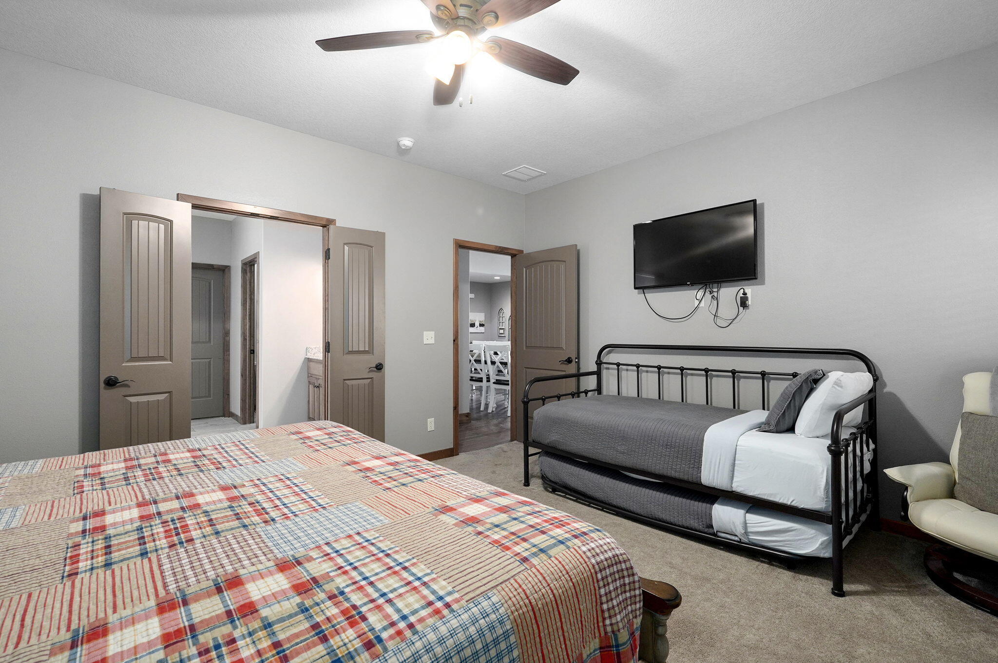 Branson Canyon - Residential