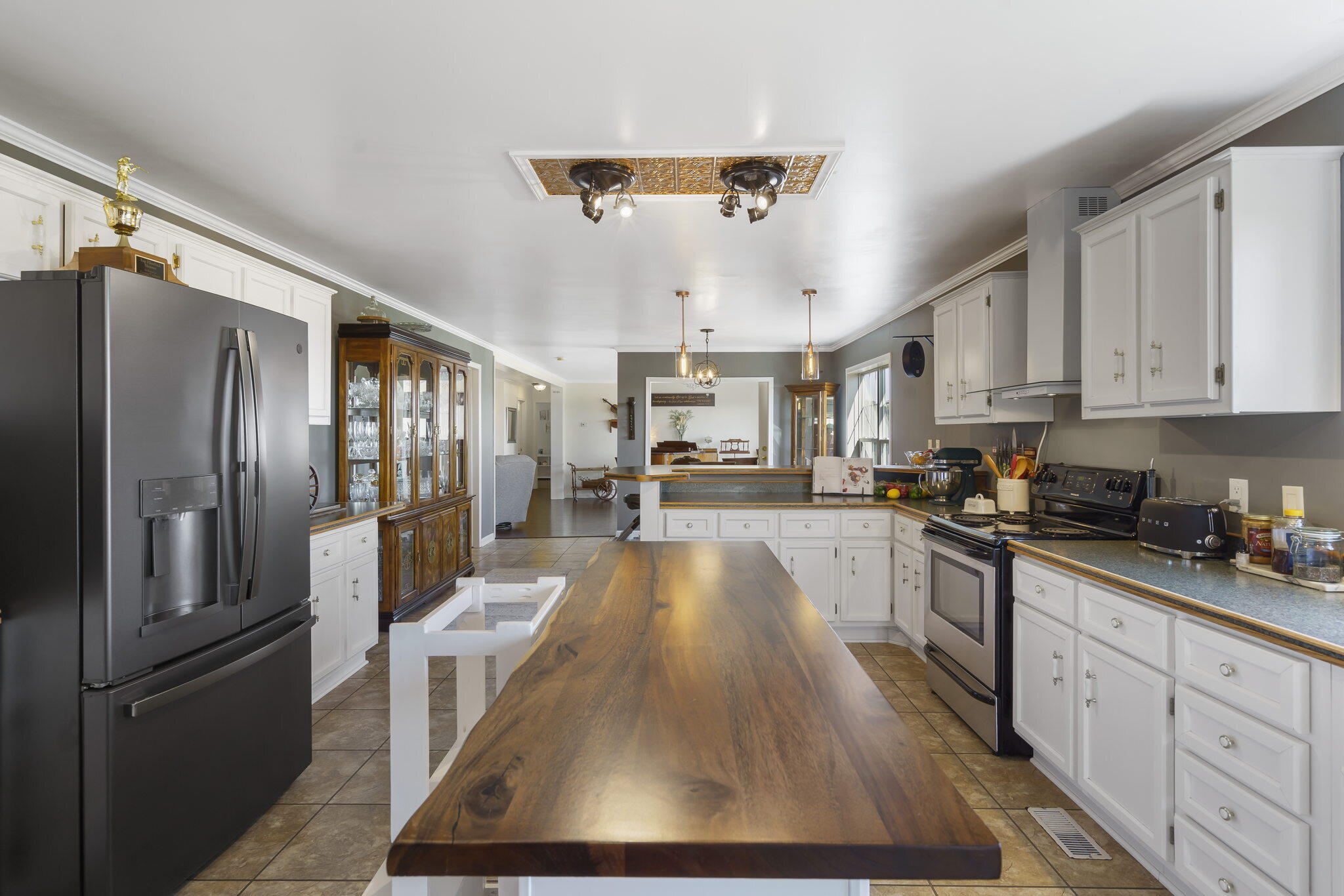 Hilltop Ranches - Residential