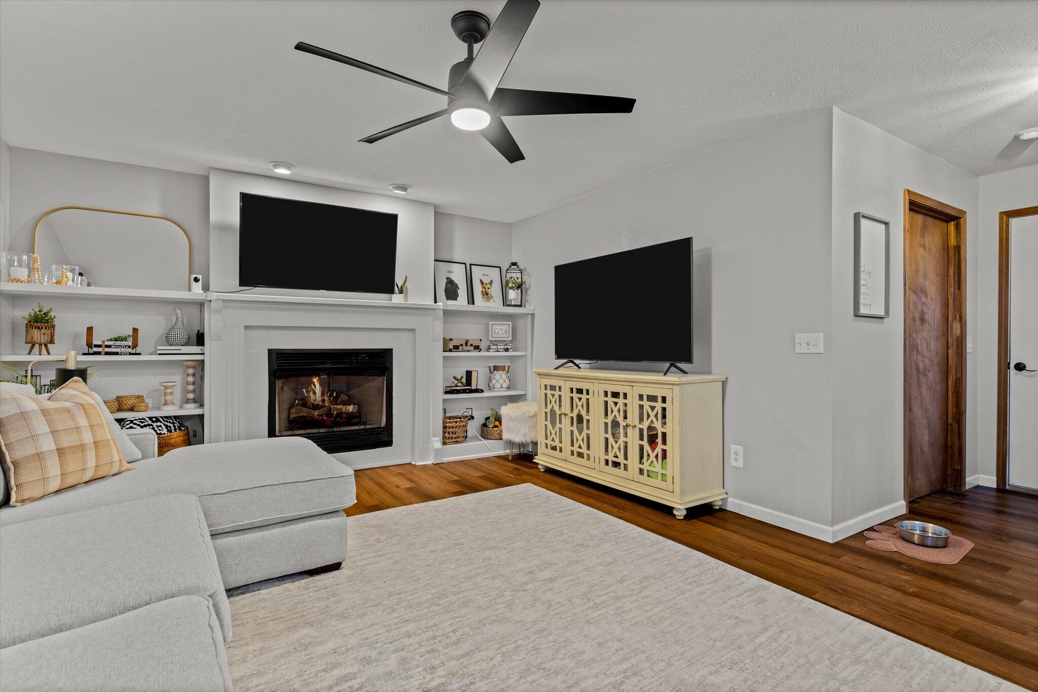 Cedar Creek - Residential