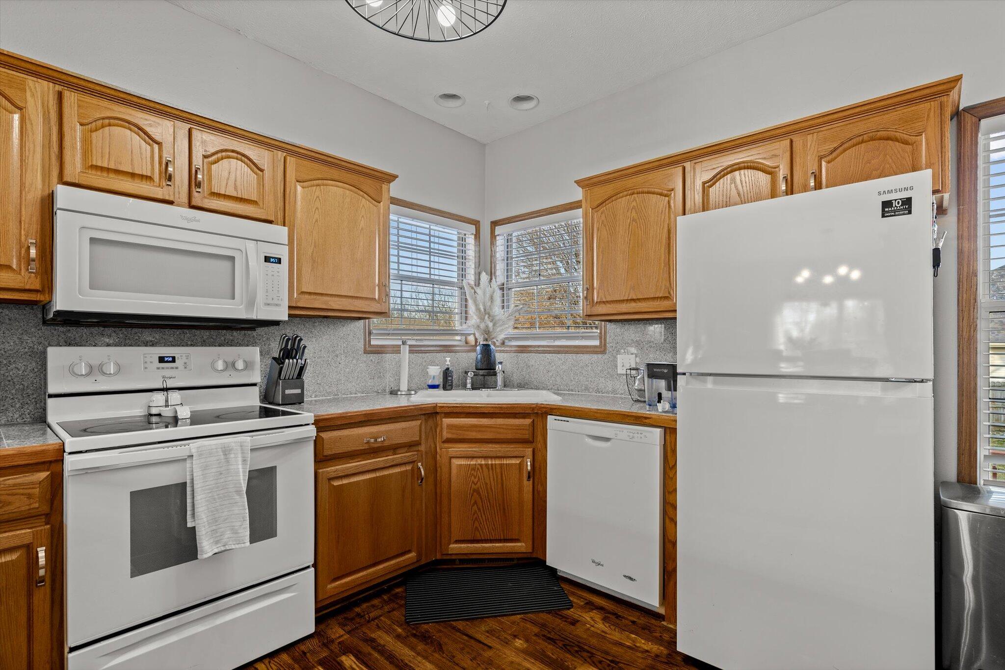 Cedar Creek - Residential