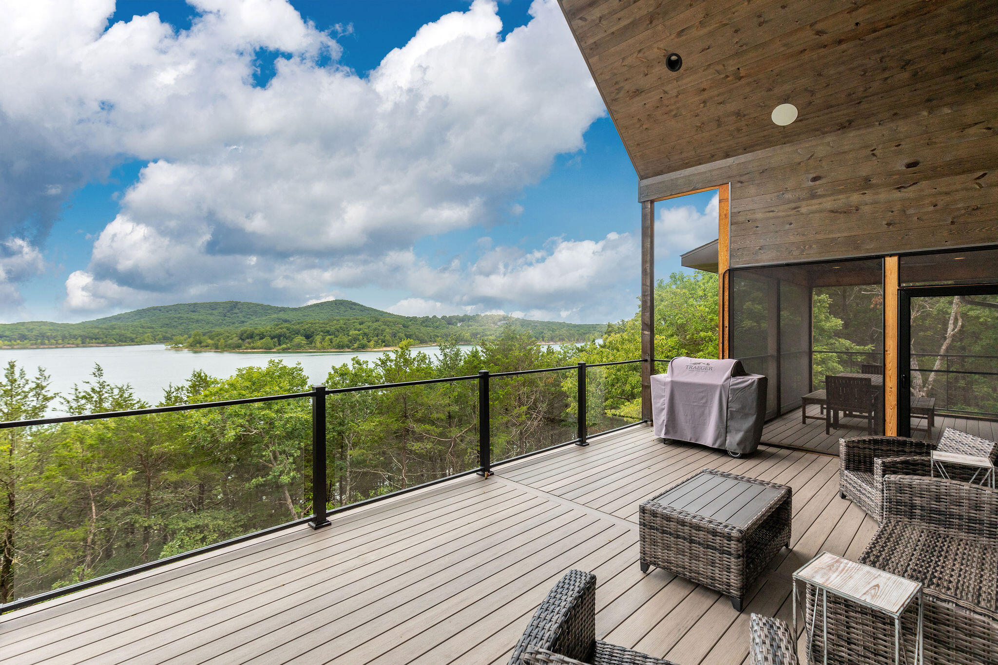 Discovery Bay of Norwalk Ldg - Residential