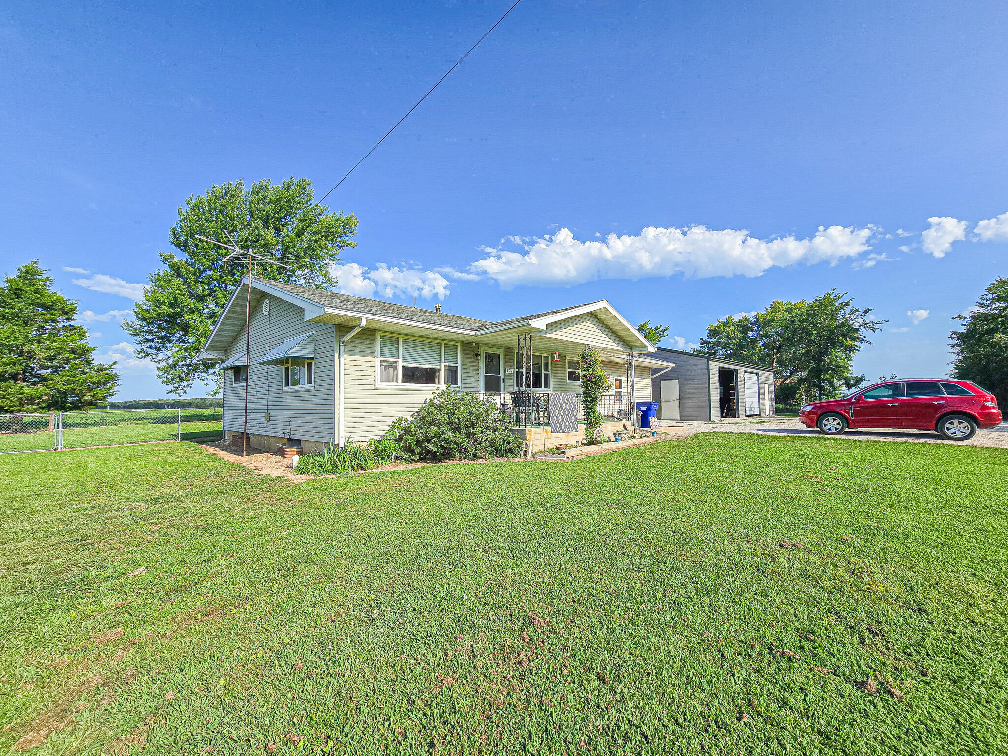 View Urbana, MO 65767 house