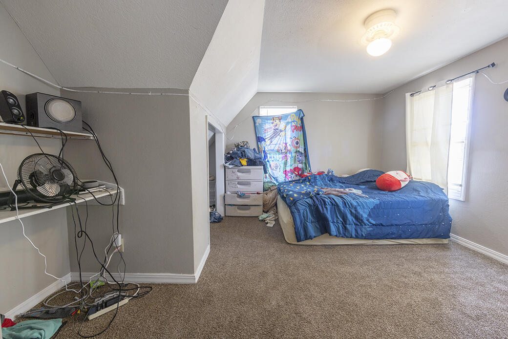 Grove's - Residential