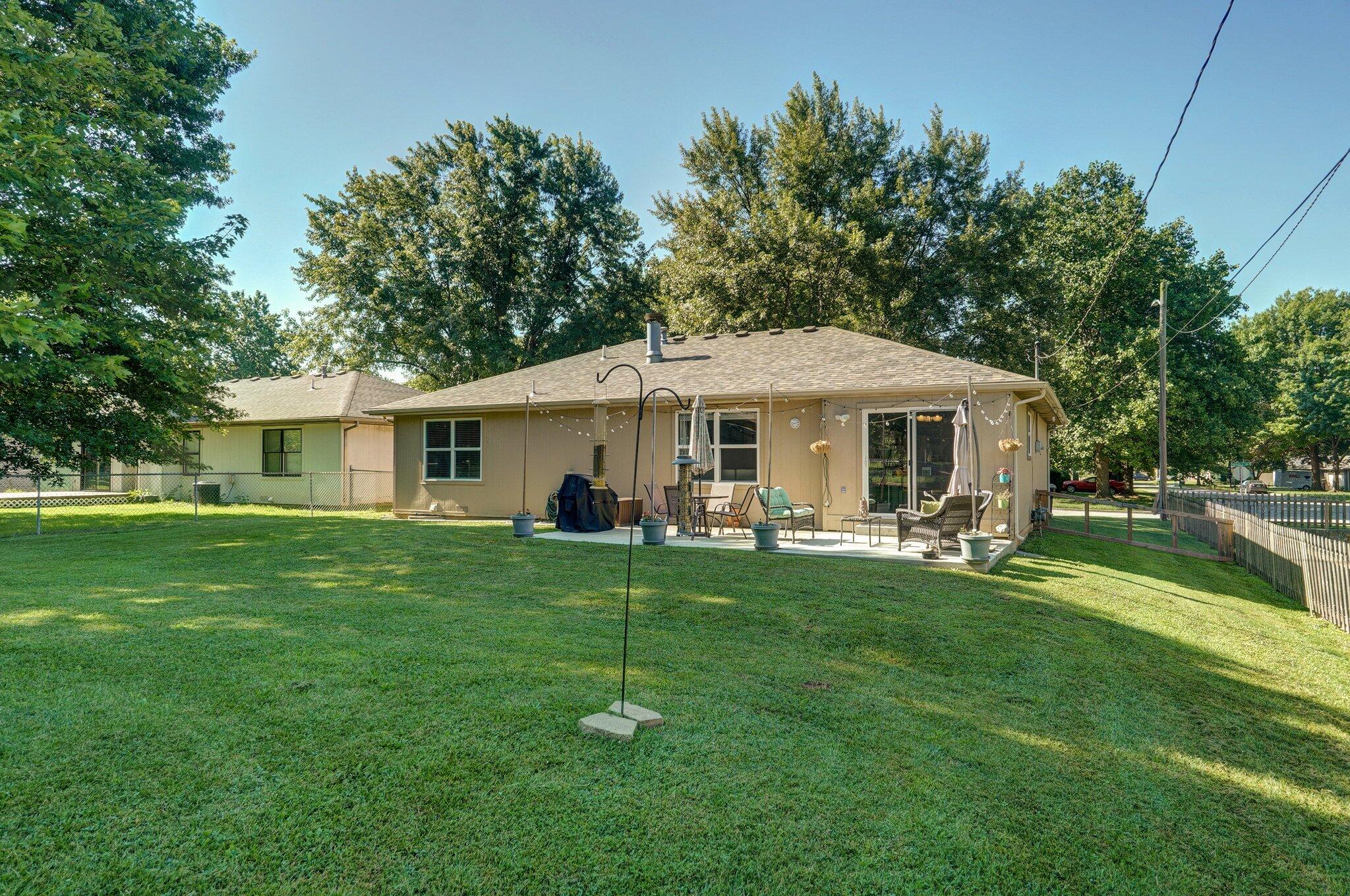 Lindon-SperrySycmrWl - Residential