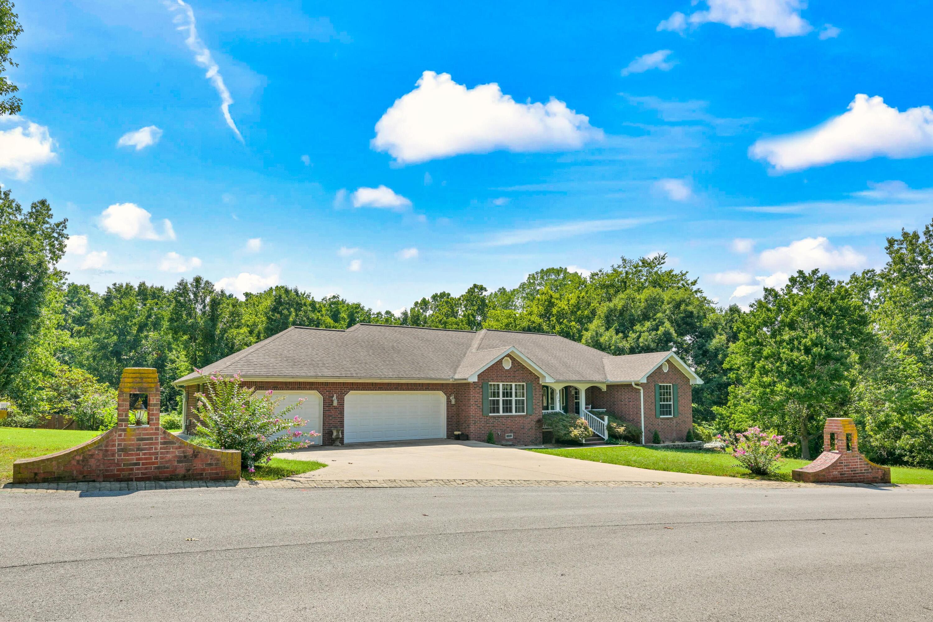 View Neosho, MO 64850 house