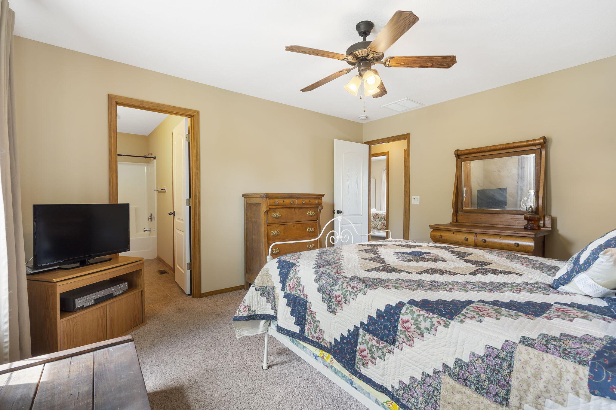 Pine Crest - Residential