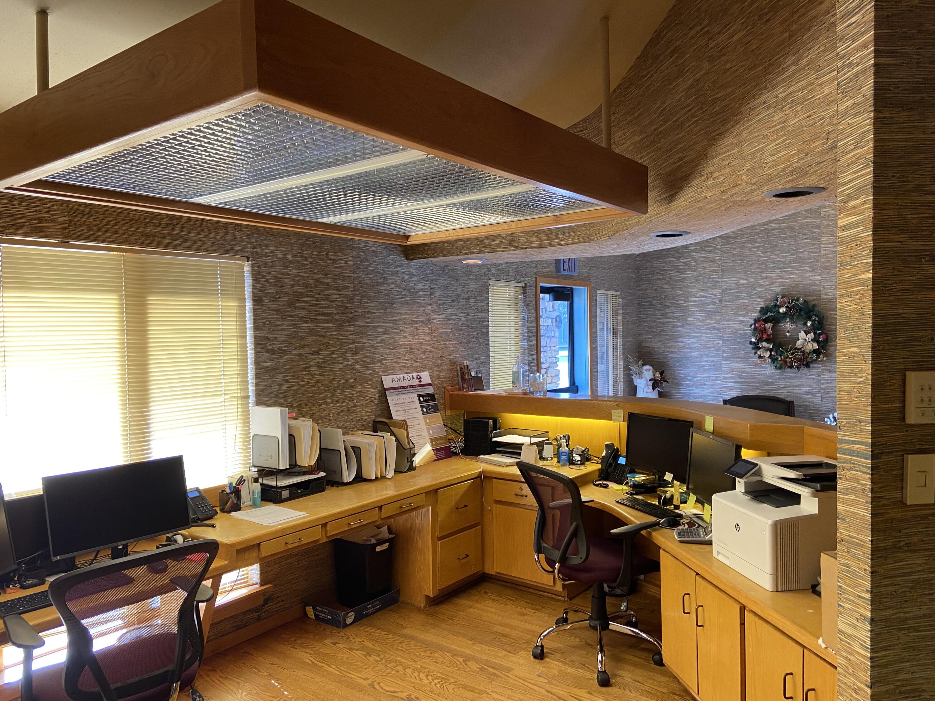 Woodhurst Office Pk - Commercial Lease