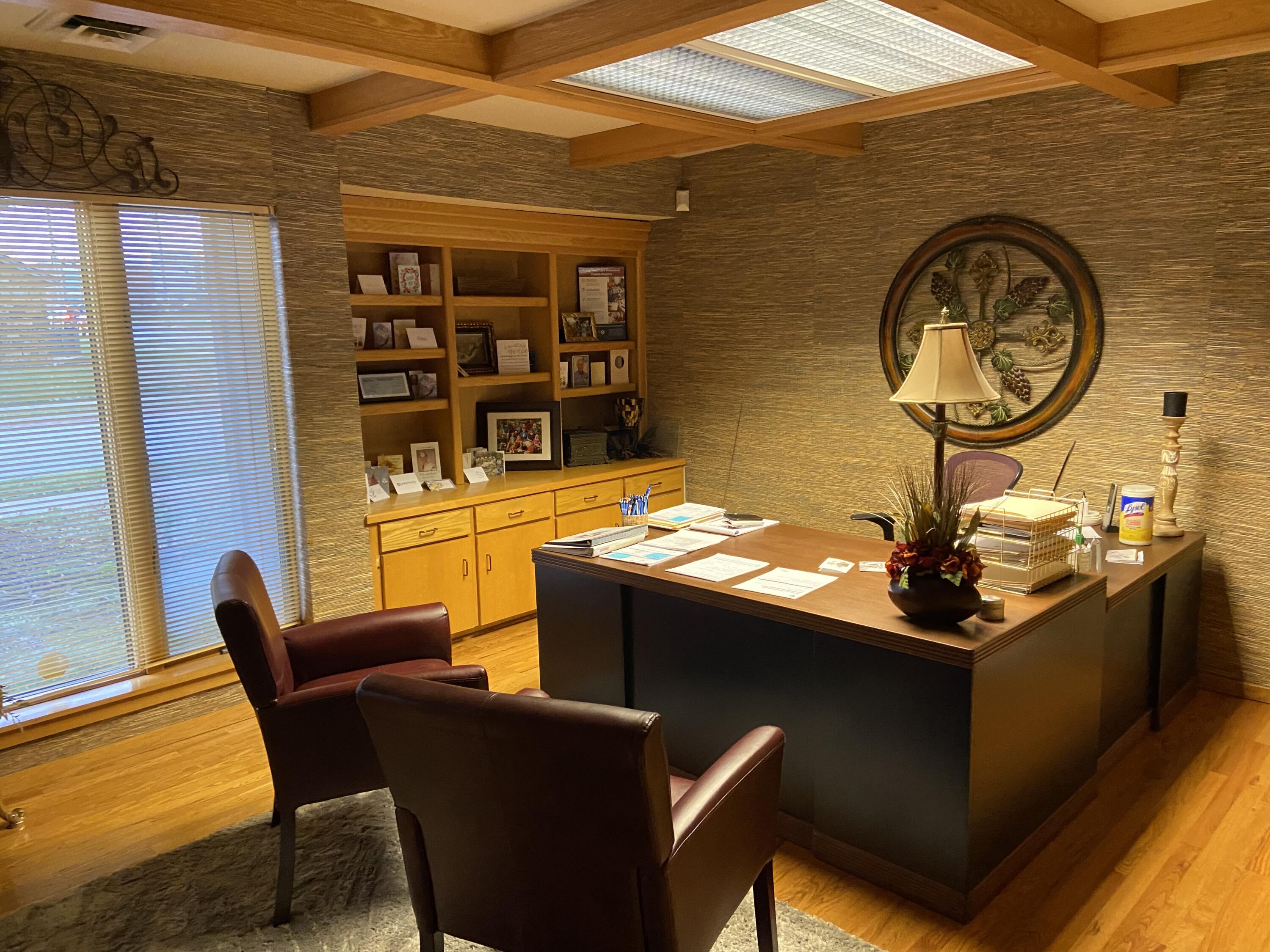 Woodhurst Office Pk - Commercial Lease
