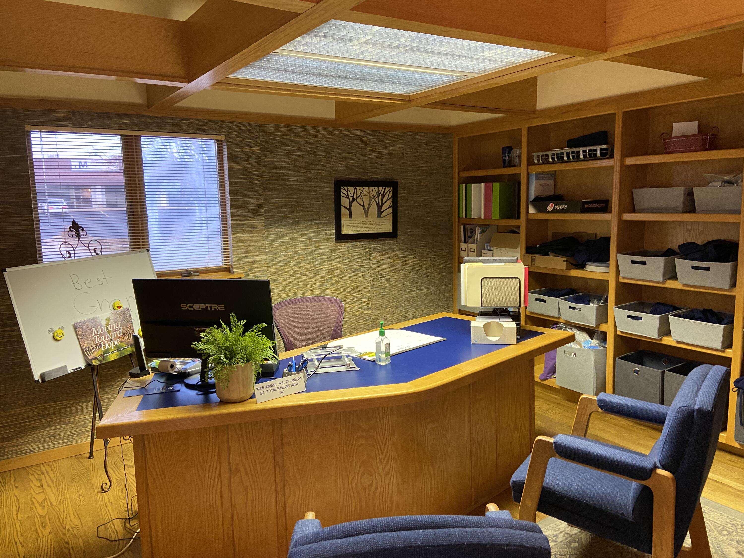 Woodhurst Office Pk - Commercial Lease