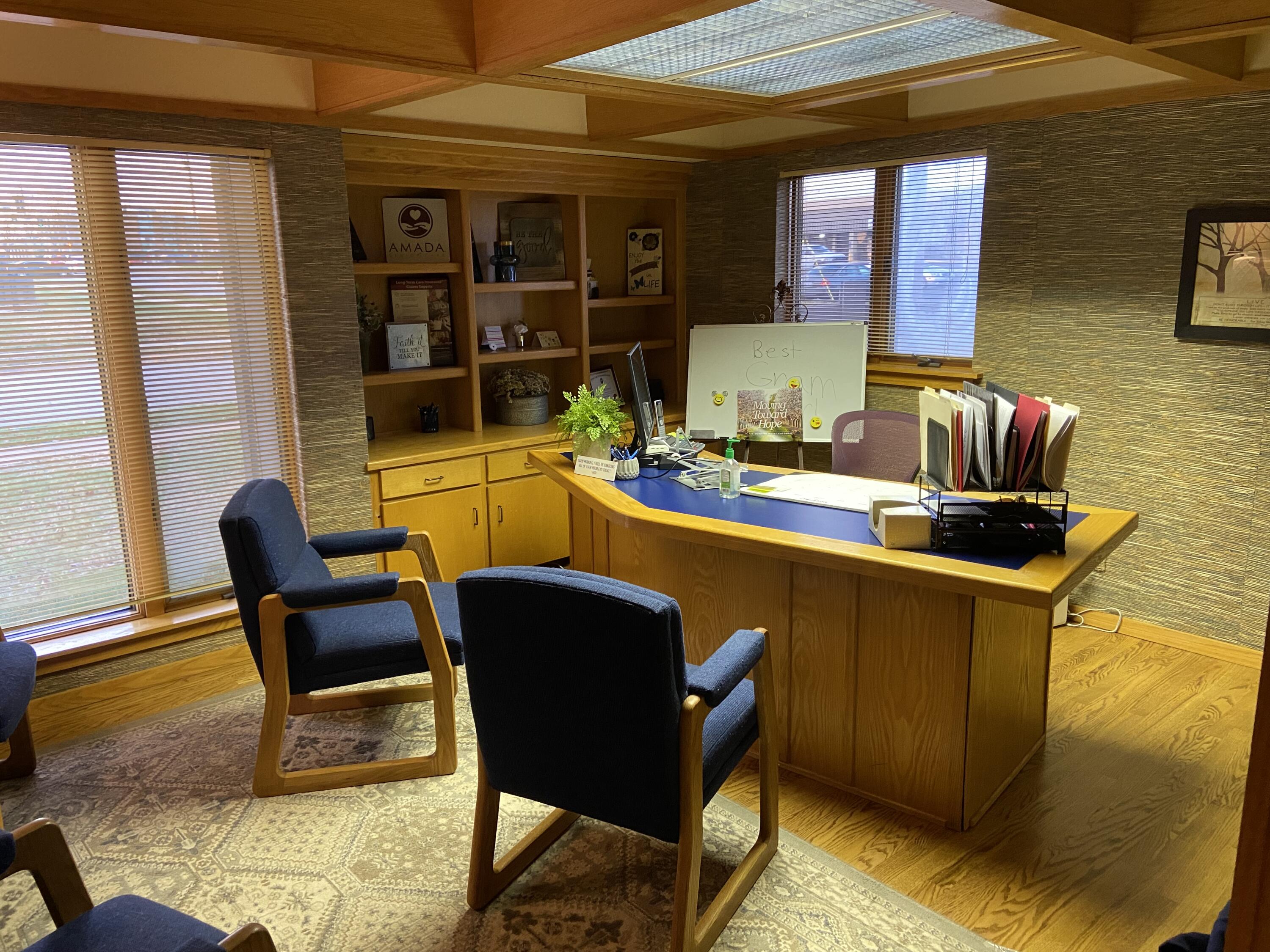 Woodhurst Office Pk - Commercial Lease