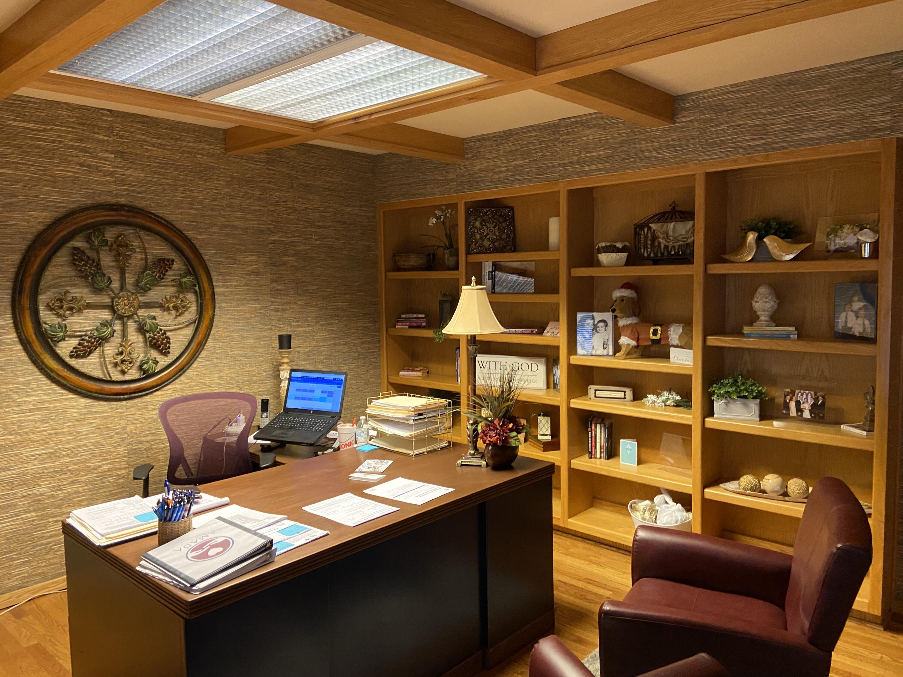 Woodhurst Office Pk - Commercial Lease