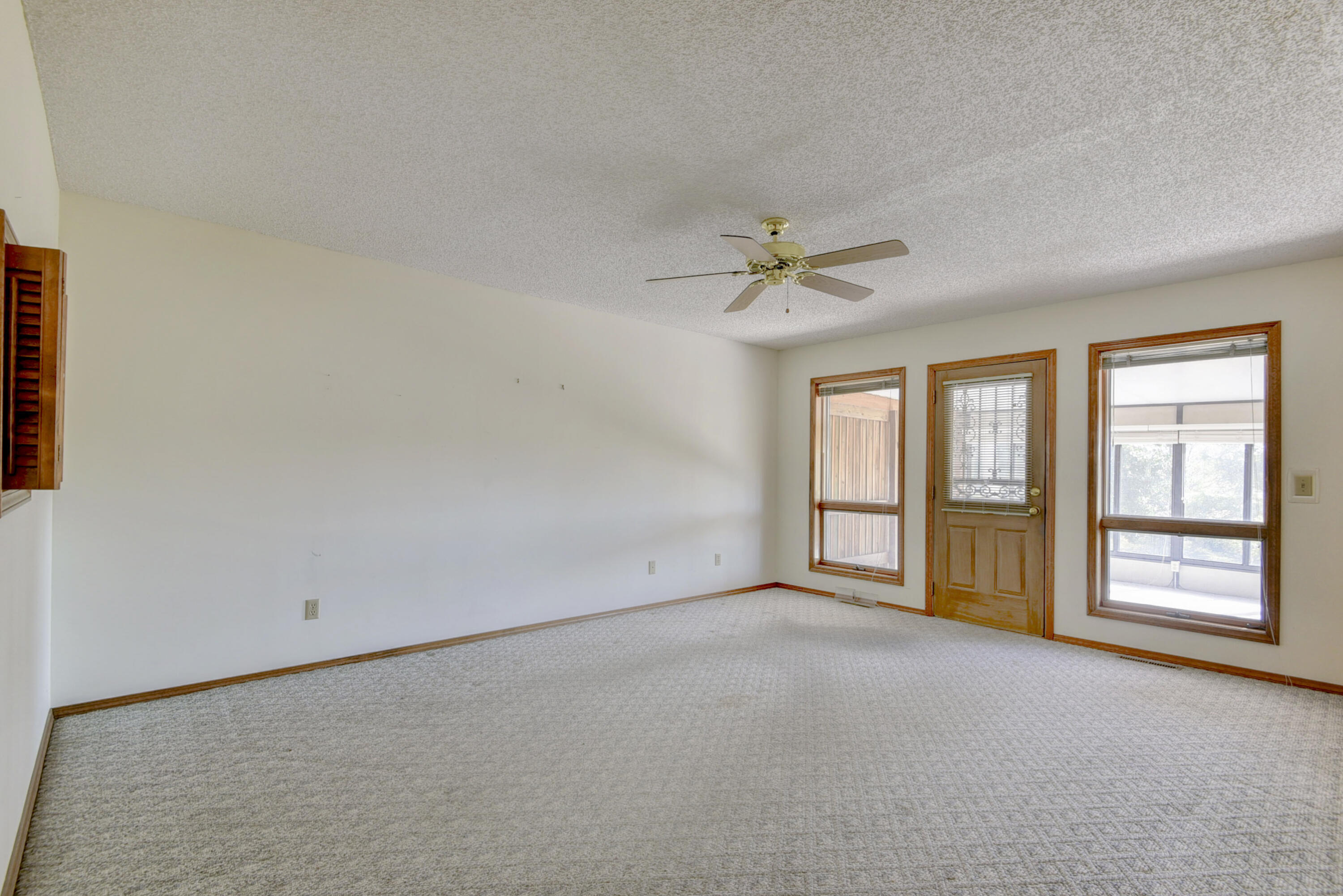 Southvale Terr - Residential Income
