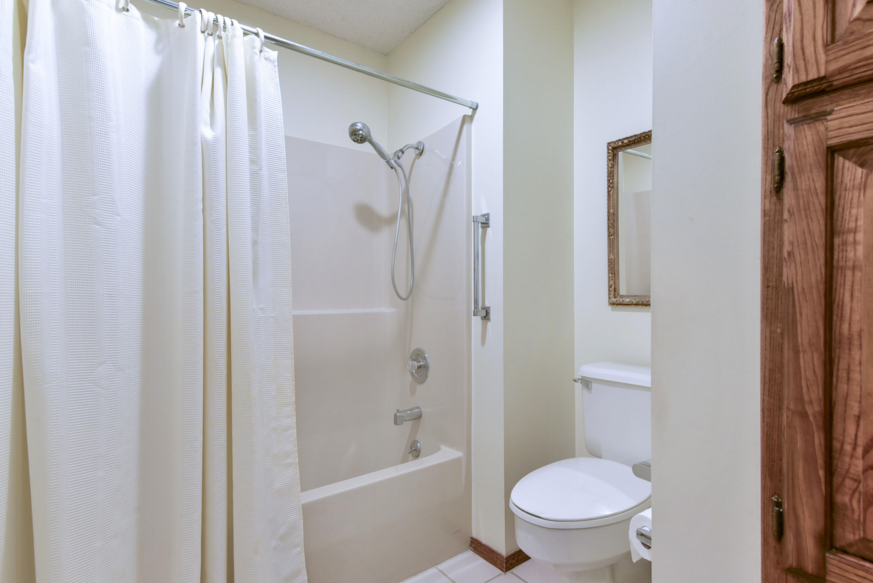 Southvale Terr - Residential Income