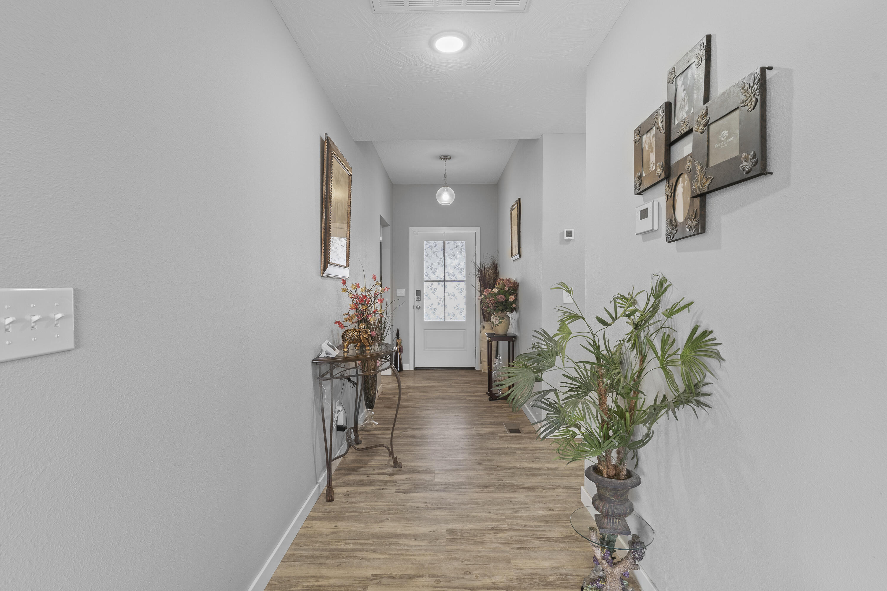 Twin Lakes - Residential