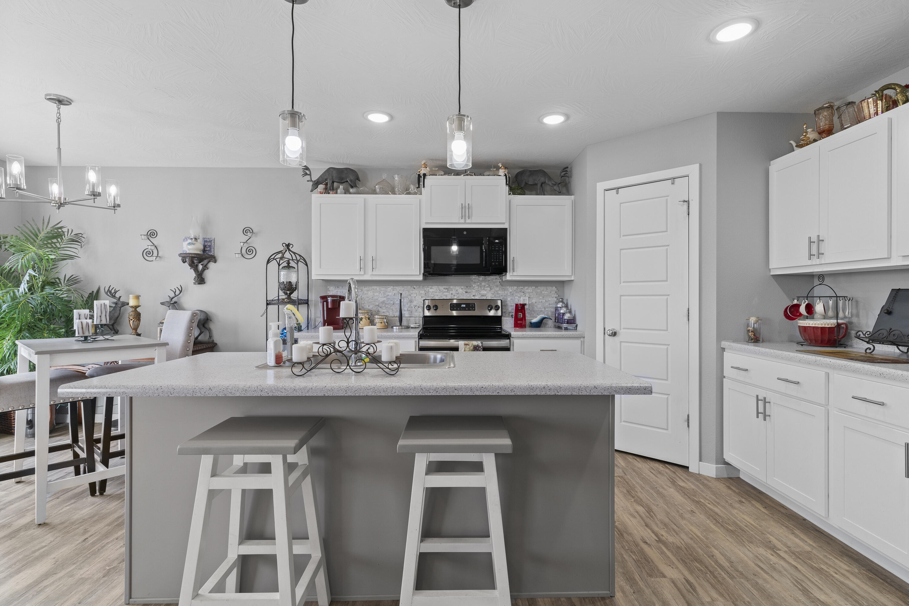 Twin Lakes - Residential
